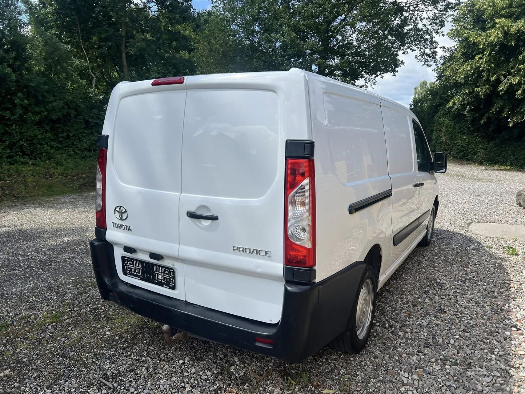 Billede af Toyota Proace L2H1 2,0 D T1 Splitbagdør 128HK Van 6g