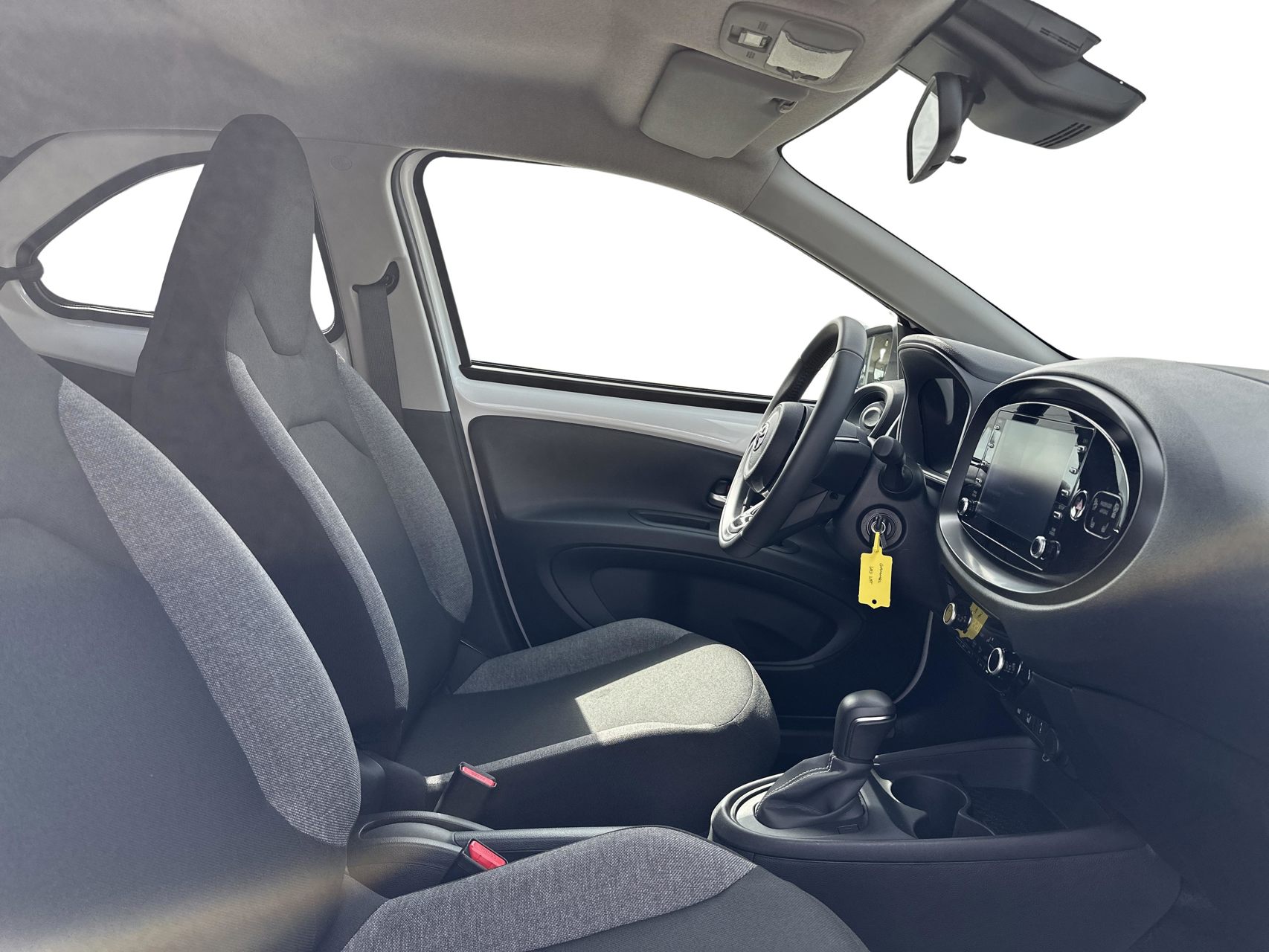 Billede af Toyota Aygo X 1,0 VVT-I Active 72HK 5d Aut.