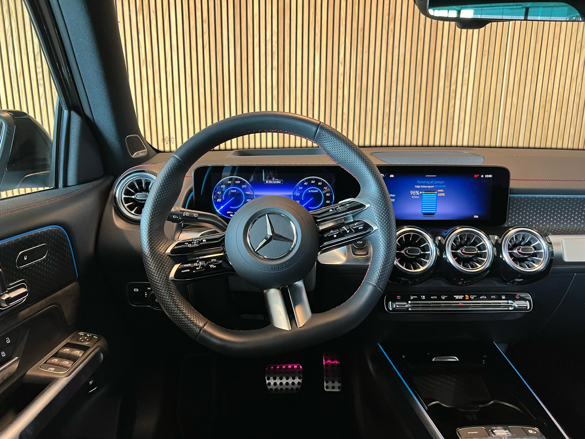 Billede af Mercedes-Benz EQB 250+ EL AMG Premium 190HK 5d Aut.