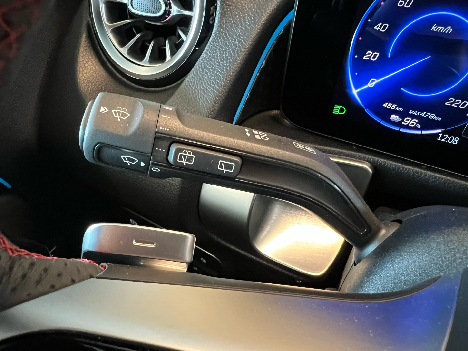 Billede af Mercedes-Benz EQB 250+ EL AMG Premium 190HK 5d Aut.