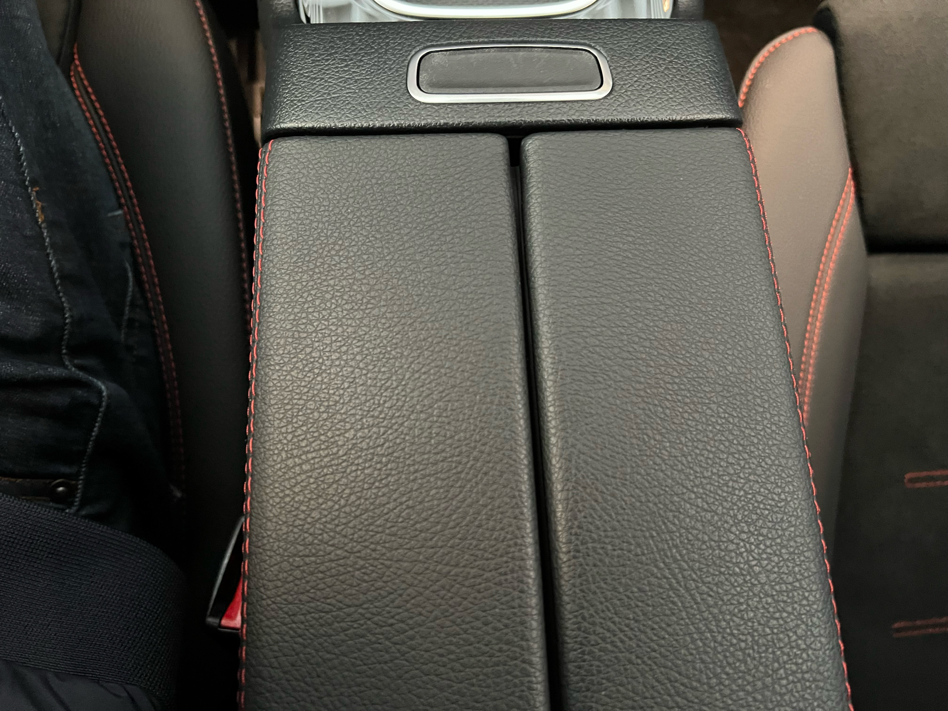 Billede af Mercedes-Benz EQB 250+ EL AMG Premium 190HK 5d Aut.