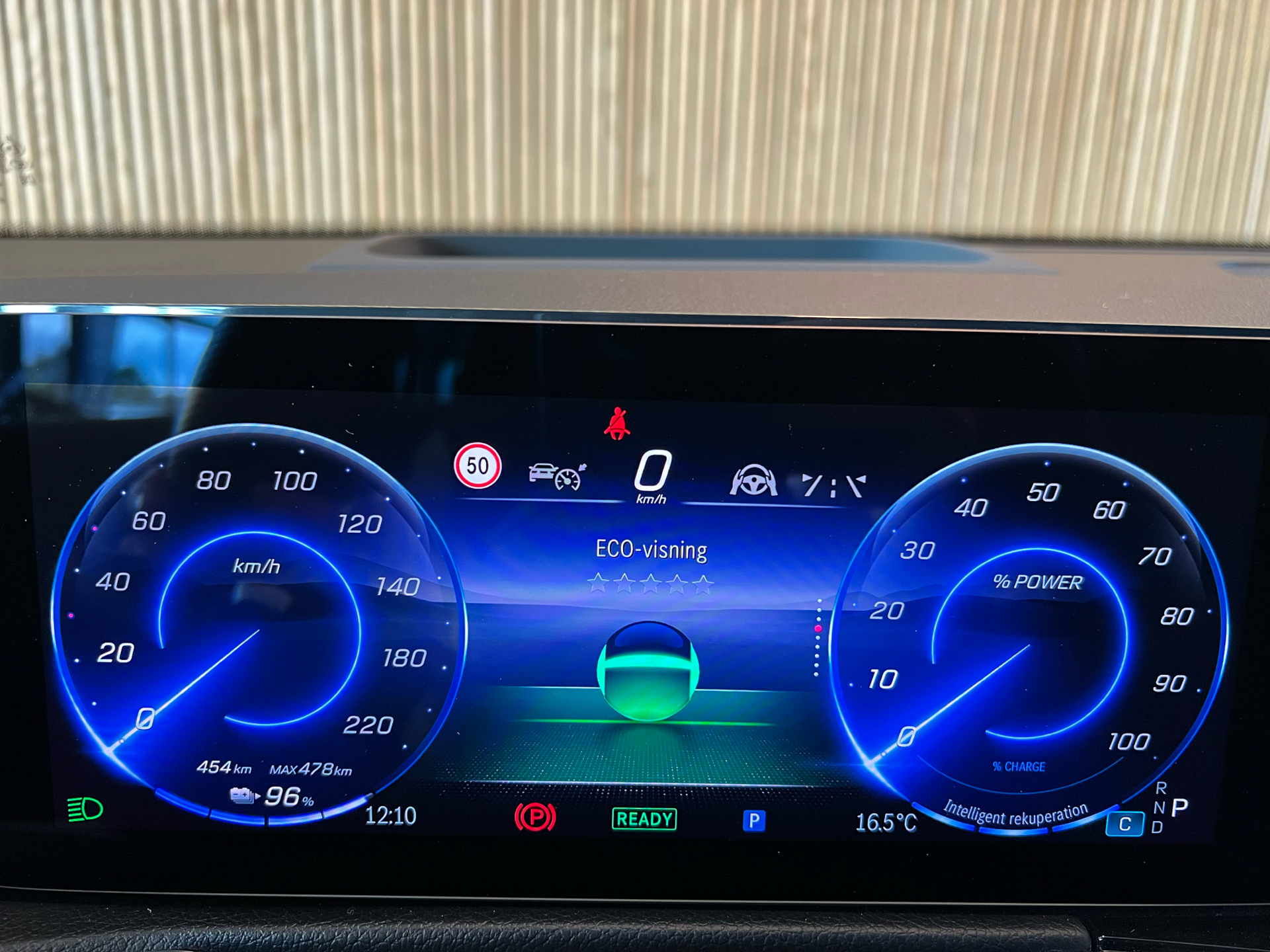 Billede af Mercedes-Benz EQB 250+ EL AMG Premium 190HK 5d Aut.