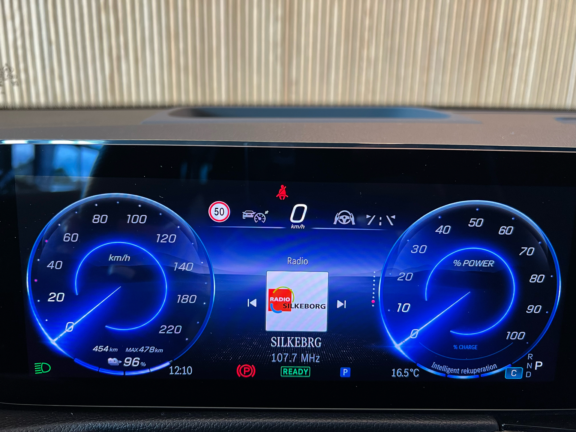 Billede af Mercedes-Benz EQB 250+ EL AMG Premium 190HK 5d Aut.