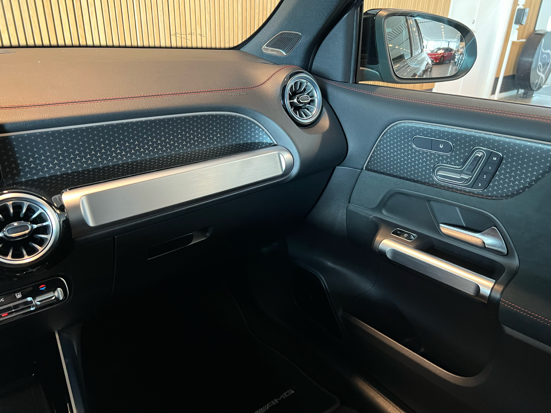 Billede af Mercedes-Benz EQB 250+ EL AMG Premium 190HK 5d Aut.
