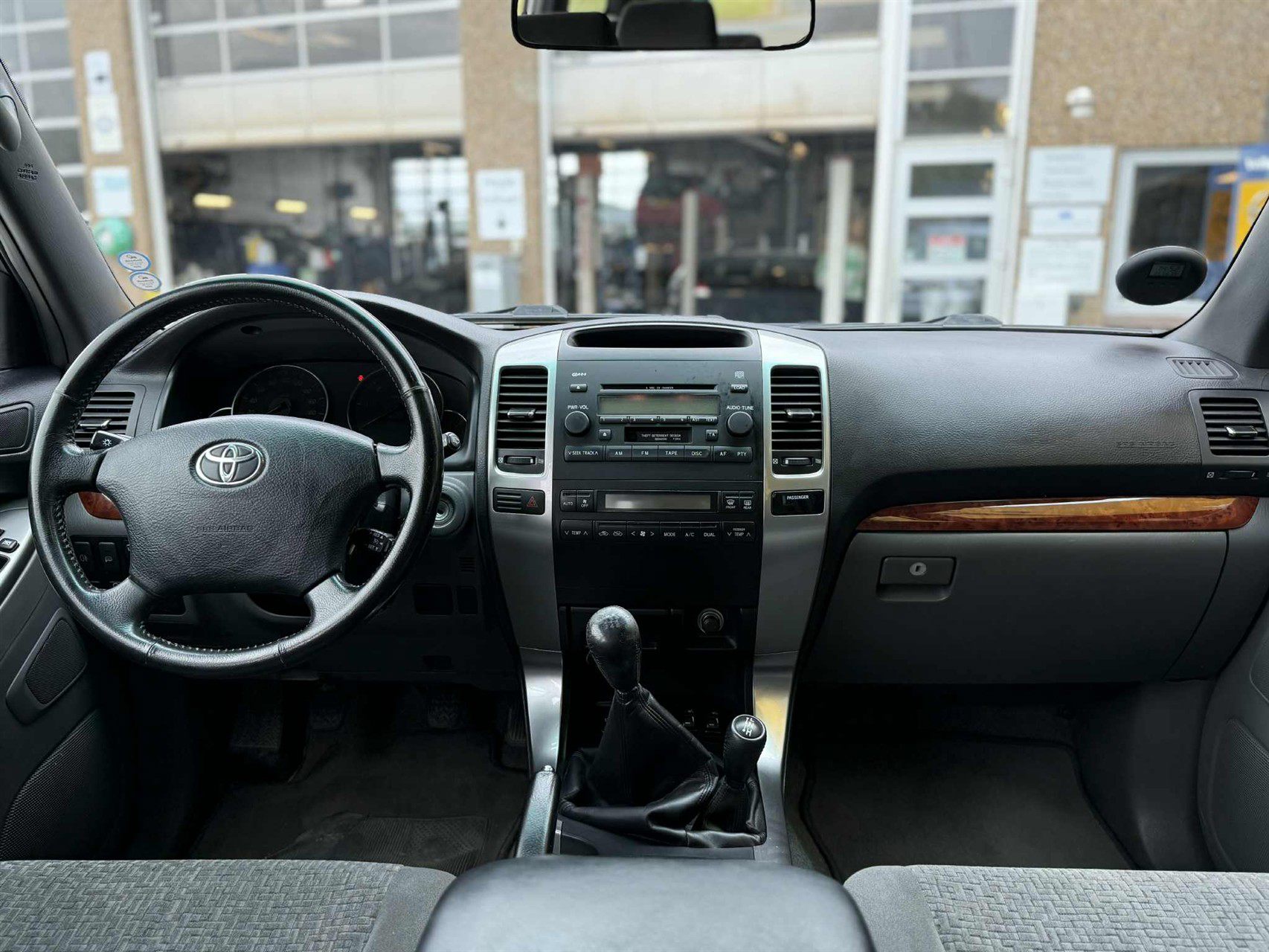 Billede af Toyota Landcruiser 3,0 D-4D MPV Camper 166HK 5d