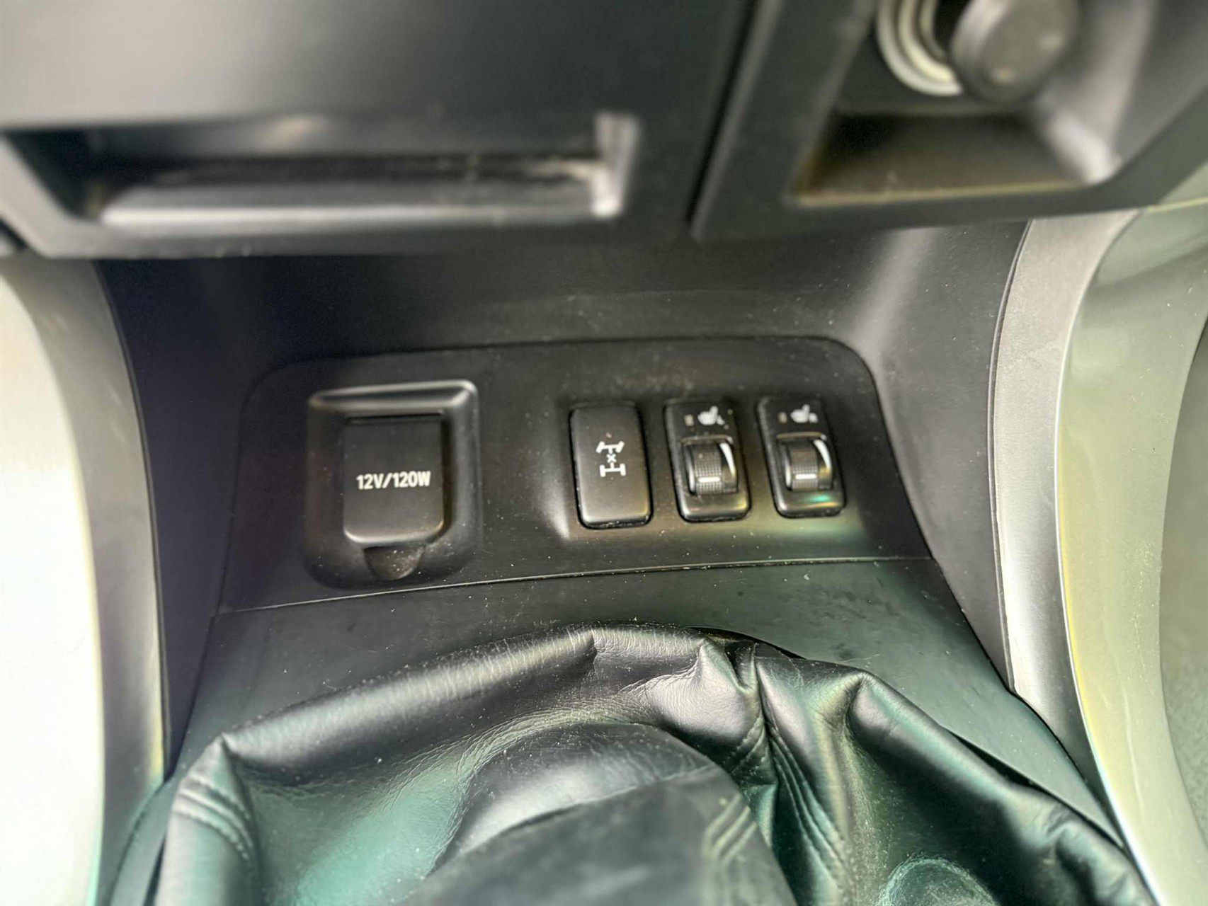 Billede af Toyota Landcruiser 3,0 D-4D MPV Camper 166HK 5d