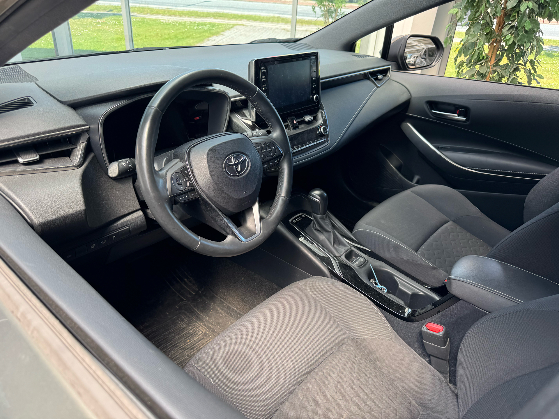 Billede af Toyota Corolla Touring Sports 1,8 Hybrid H3 E-CVT 122HK Stc Trinl. Gear
