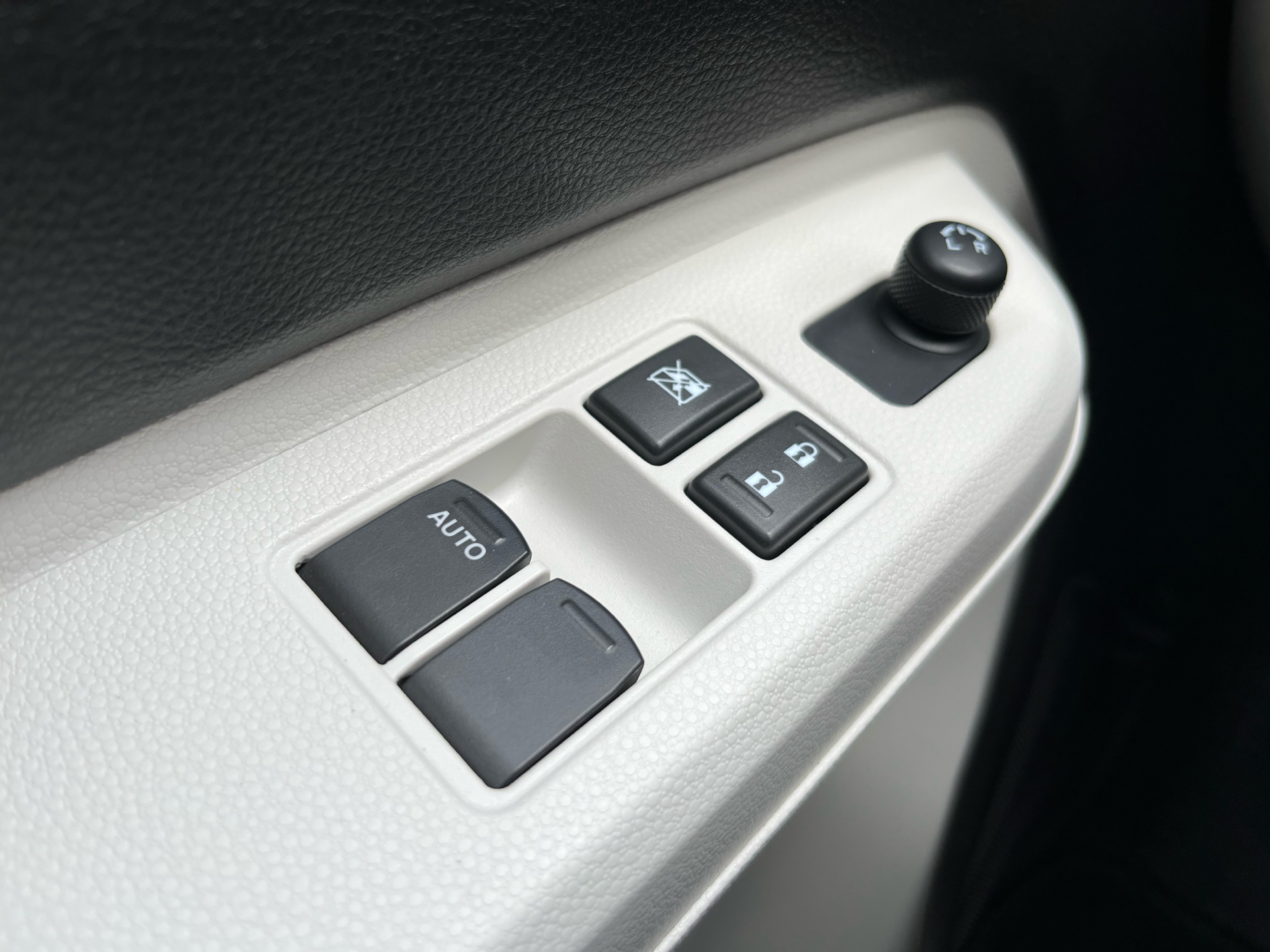 Billede af Suzuki Ignis 1,2 Dualjet  Mild hybrid Club AEB Hybrid 90HK 5d