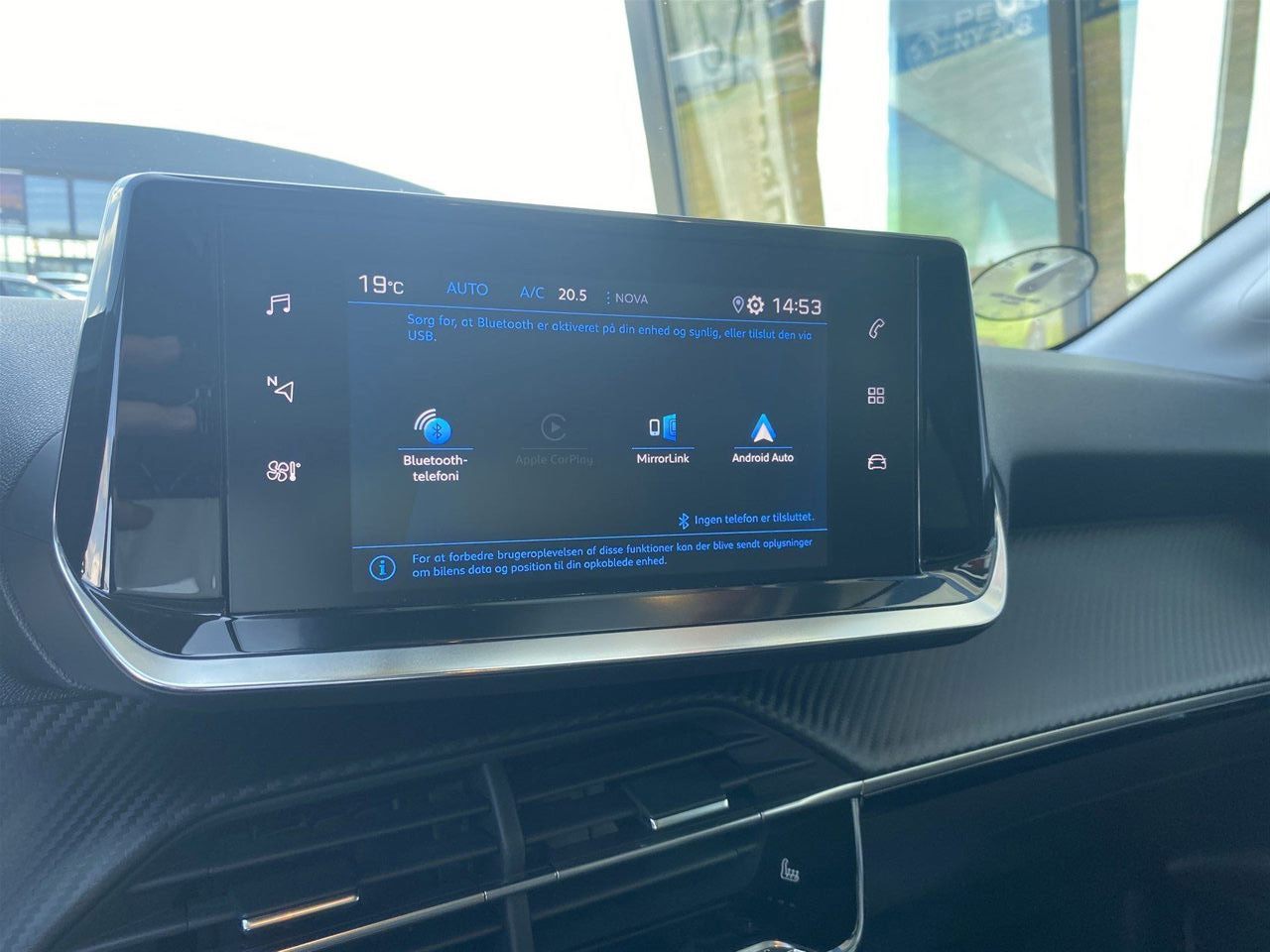 Billede af Peugeot 208 1,2 PureTech Allure Sky 100HK 5d 6g
