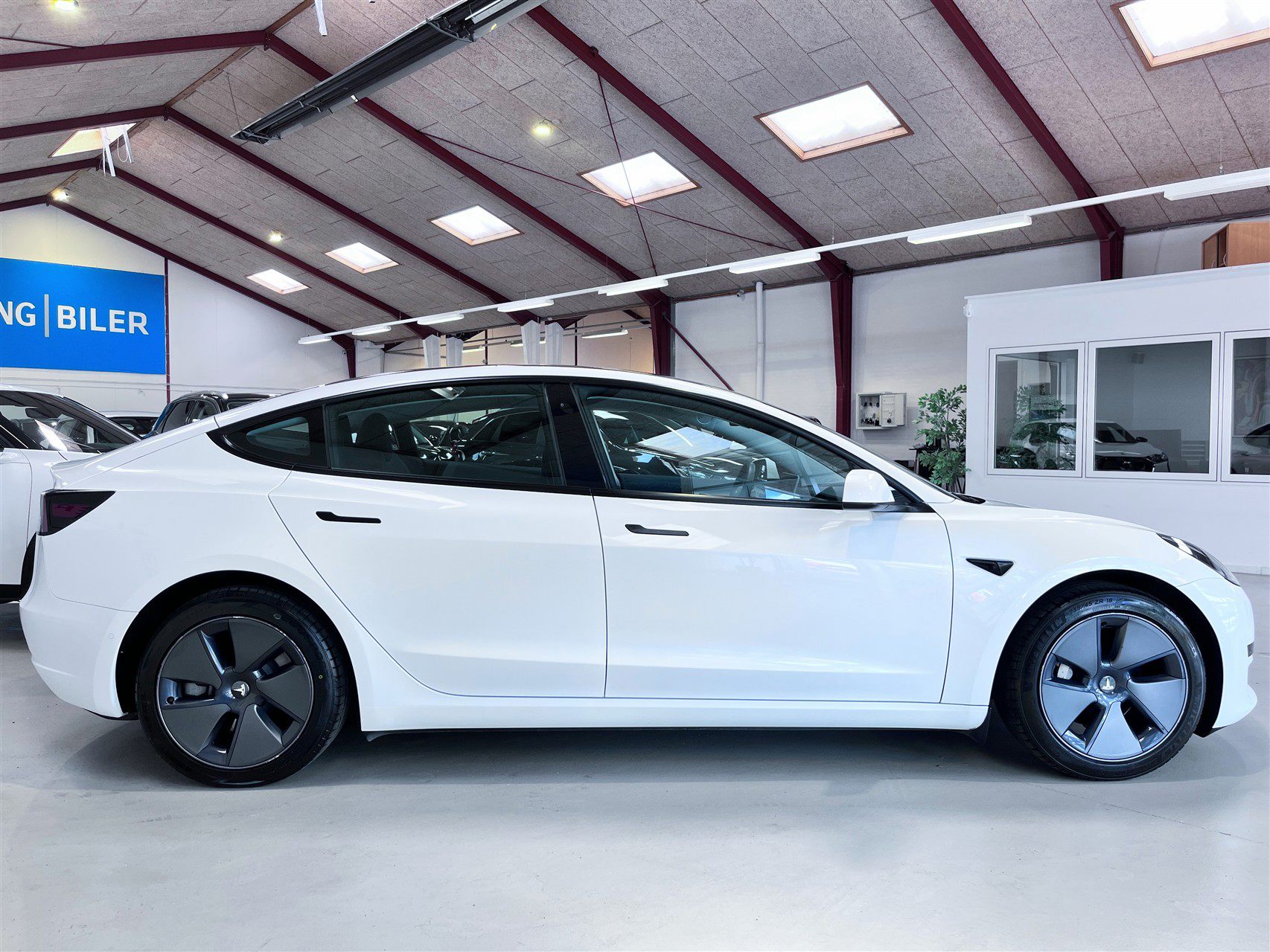 Billede af Tesla Model 3 EL Standard Range 283HK Aut.