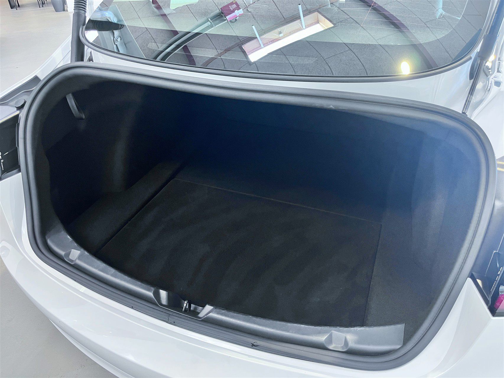 Billede af Tesla Model 3 EL Standard Range 283HK Aut.
