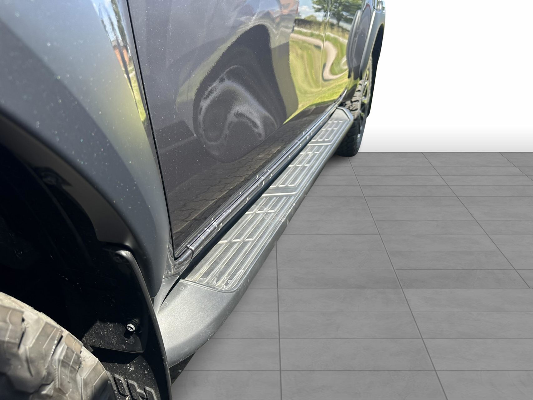 Billede af Toyota HiLux 2.8 diesel MHEV 204hk Double Cab AWD aut. gear T4 Invincible