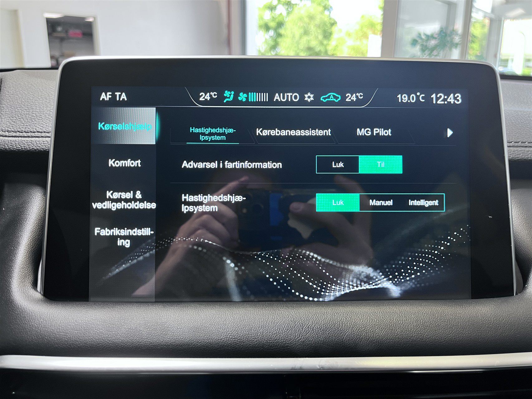 Billede af MG EHS 1,5 T GDI  Plugin-hybrid Luxury 258HK 5d 10g Aut.