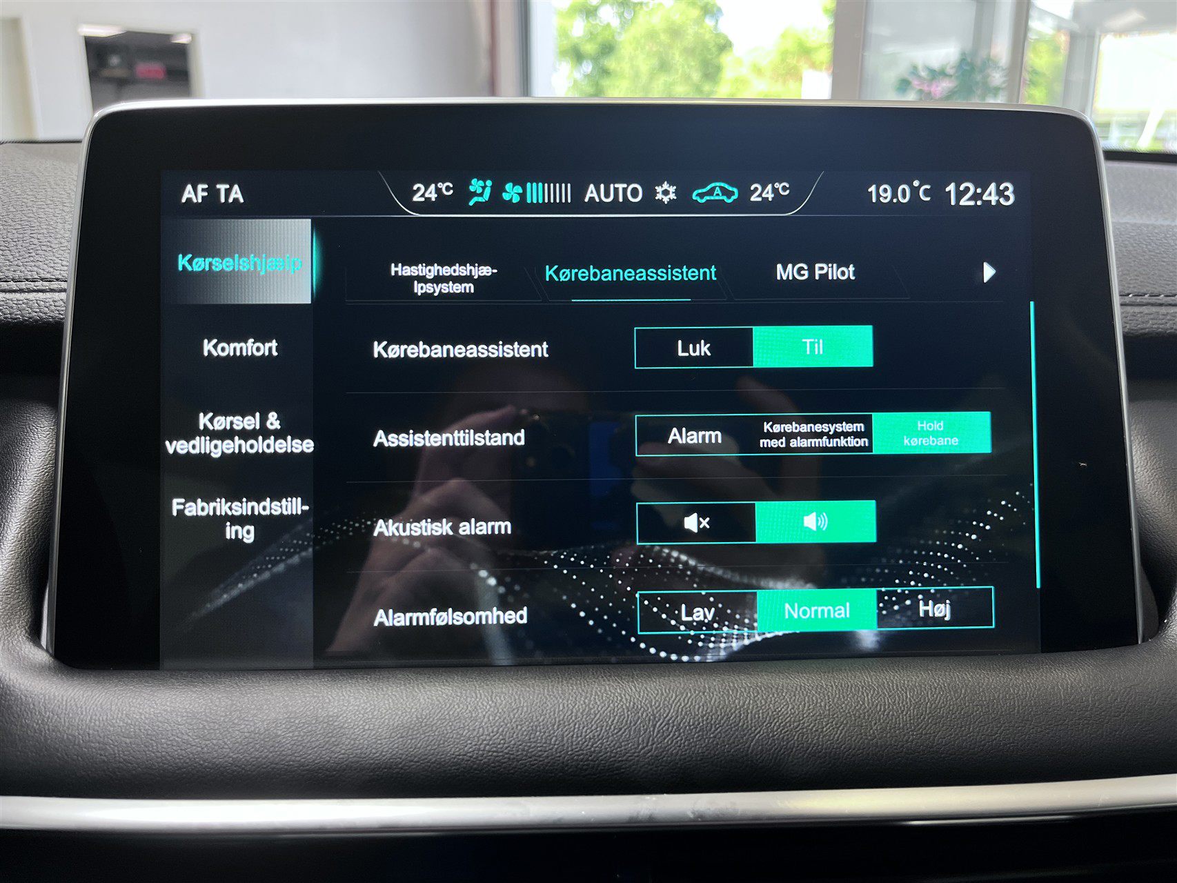 Billede af MG EHS 1,5 T GDI  Plugin-hybrid Luxury 258HK 5d 10g Aut.