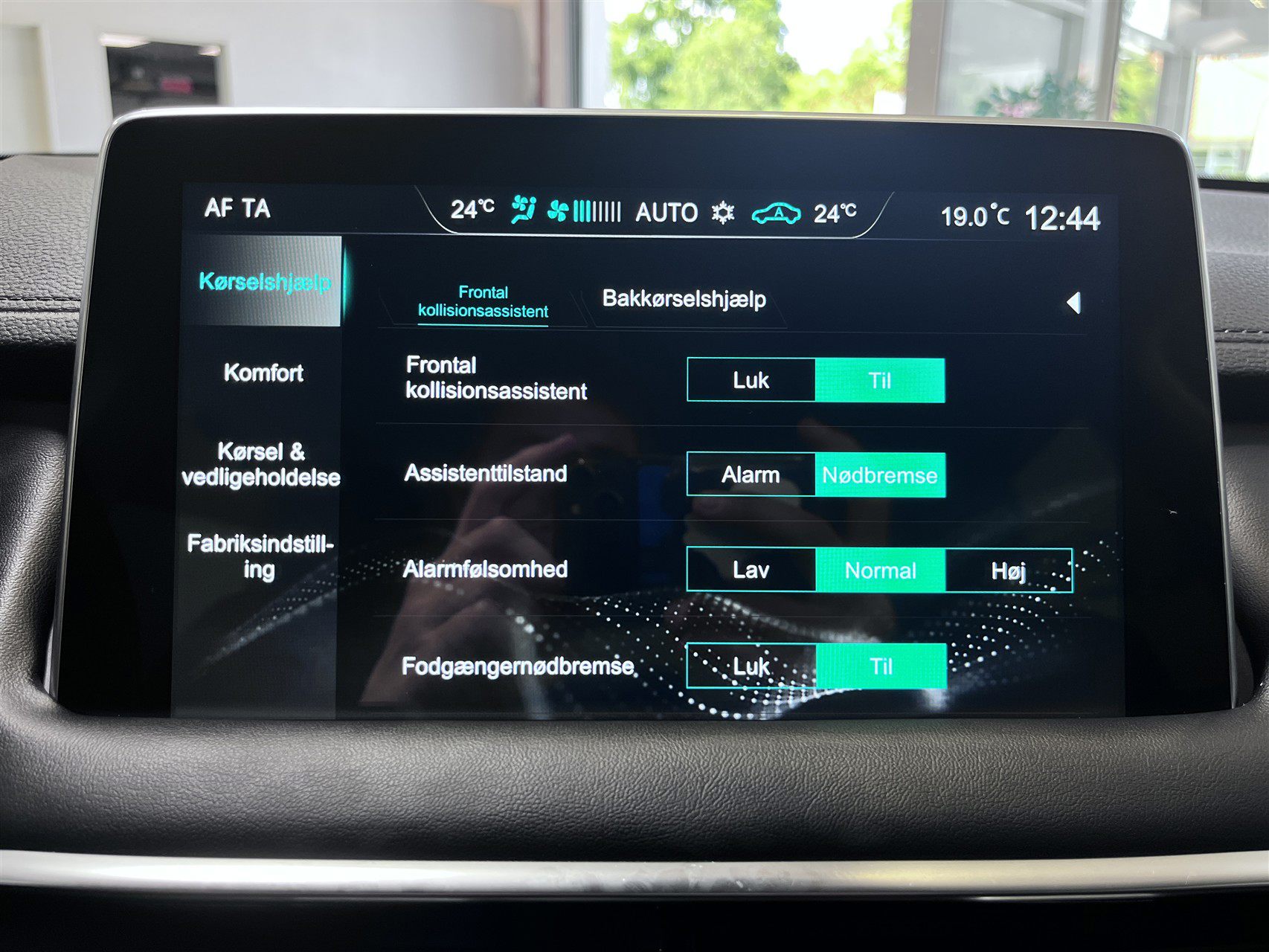 Billede af MG EHS 1,5 T GDI  Plugin-hybrid Luxury 258HK 5d 10g Aut.