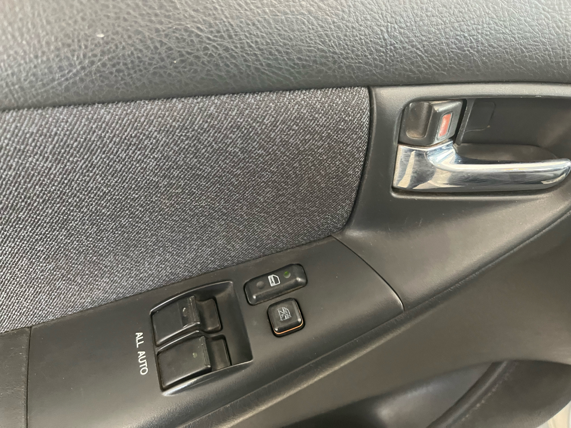Billede af Toyota Corolla 1,6 Linea Terra 110HK Stc
