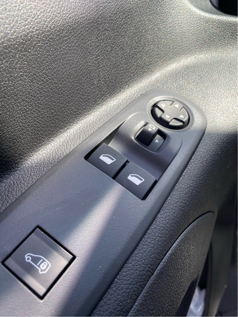 Billede af Peugeot e-Partner L1 V2 EL Plus 136HK Van Aut.
