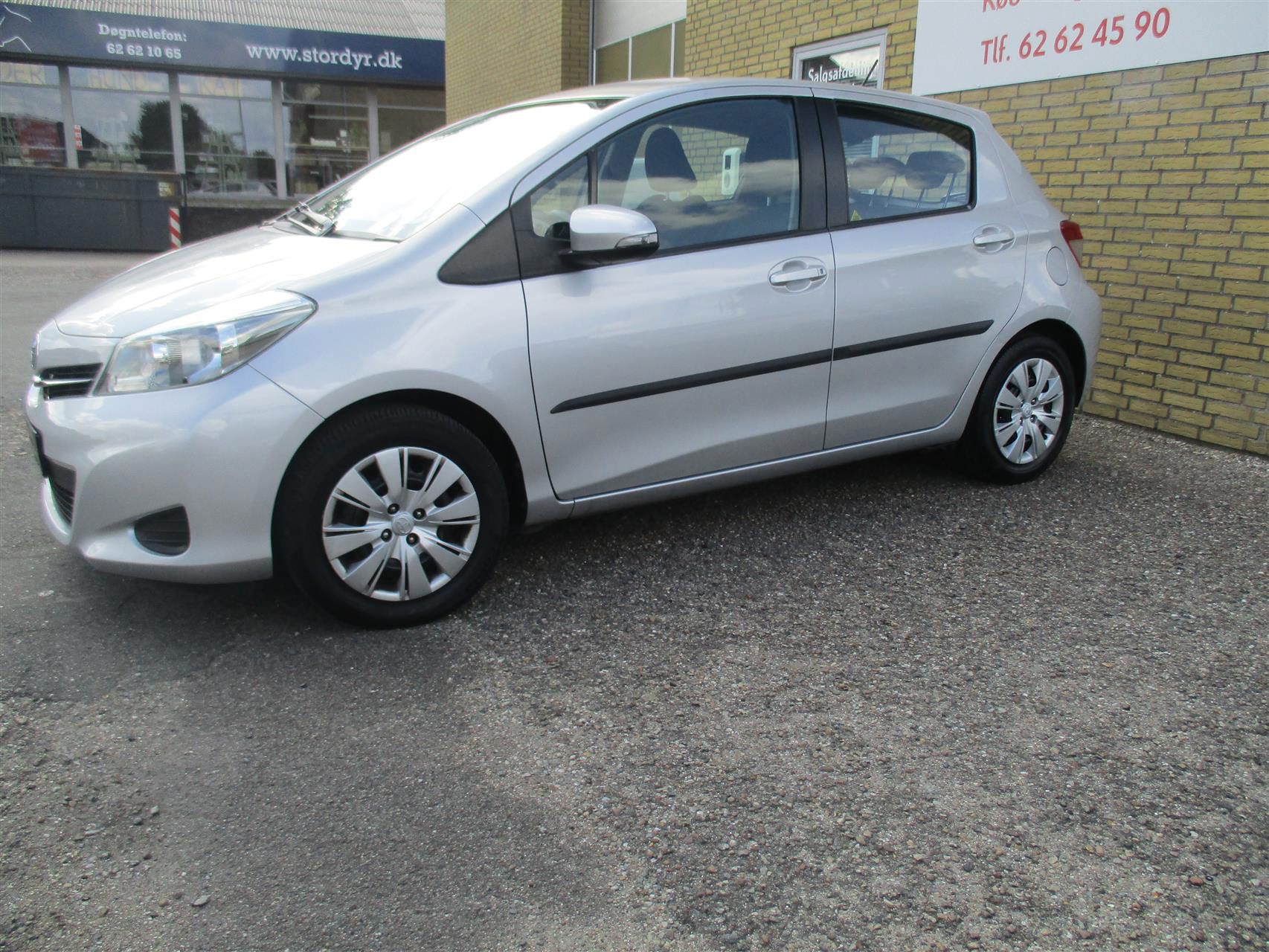 Billede af Toyota Yaris 1,3 VVT-I T2 Touch 100HK 5d 6g