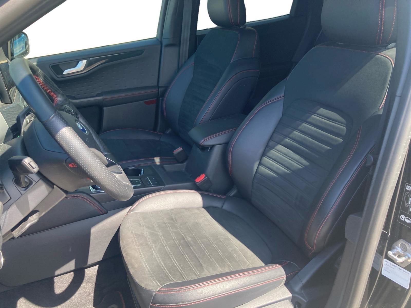 Billede af Ford Kuga 2,5 Plugin-hybrid ST-Line X CVT 225HK 5d Trinl. Gear