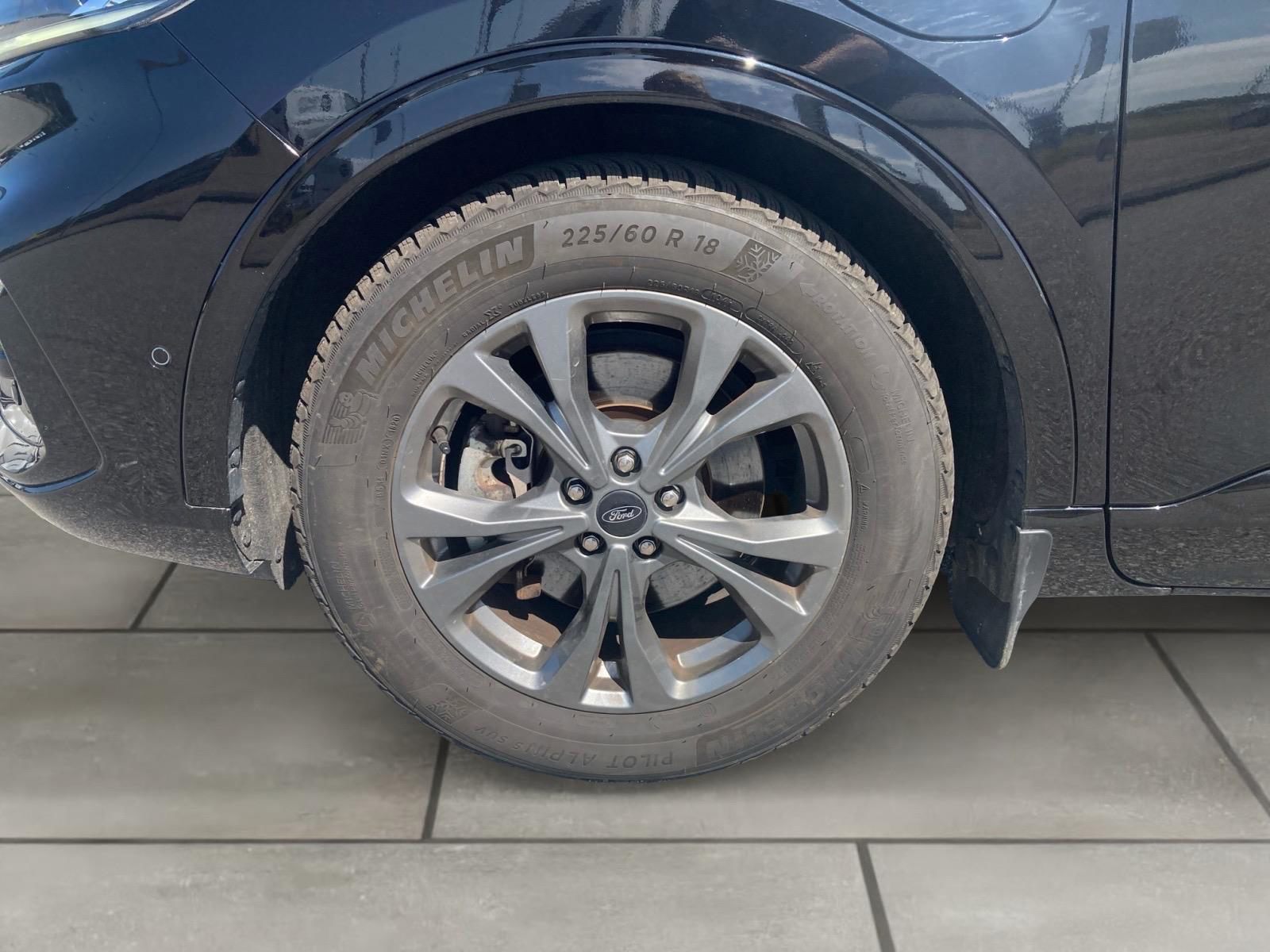 Billede af Ford Kuga 2,5 Plugin-hybrid ST-Line X CVT 225HK 5d Trinl. Gear