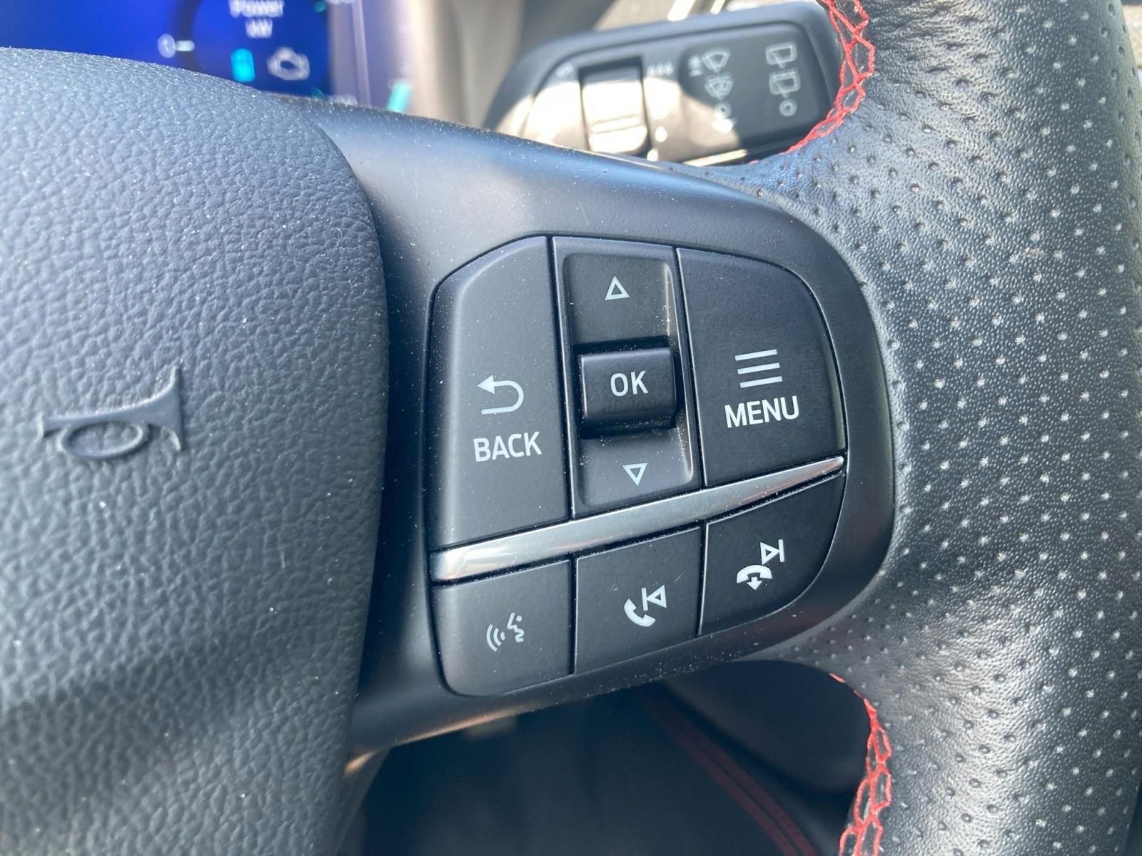 Billede af Ford Kuga 2,5 Plugin-hybrid ST-Line X CVT 225HK 5d Trinl. Gear