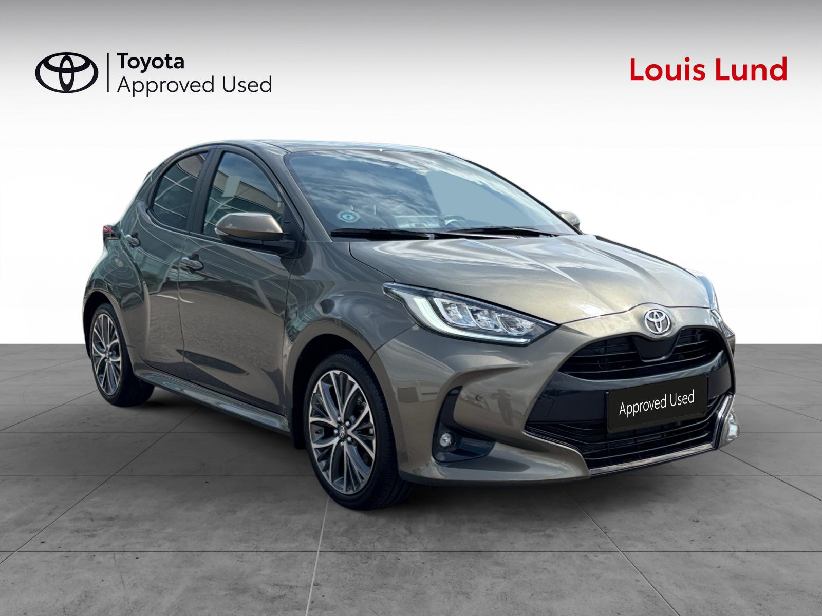 Billede af Toyota Yaris 1,5 Hybrid Executive Technology Plus 130HK 5d Trinl. Gear