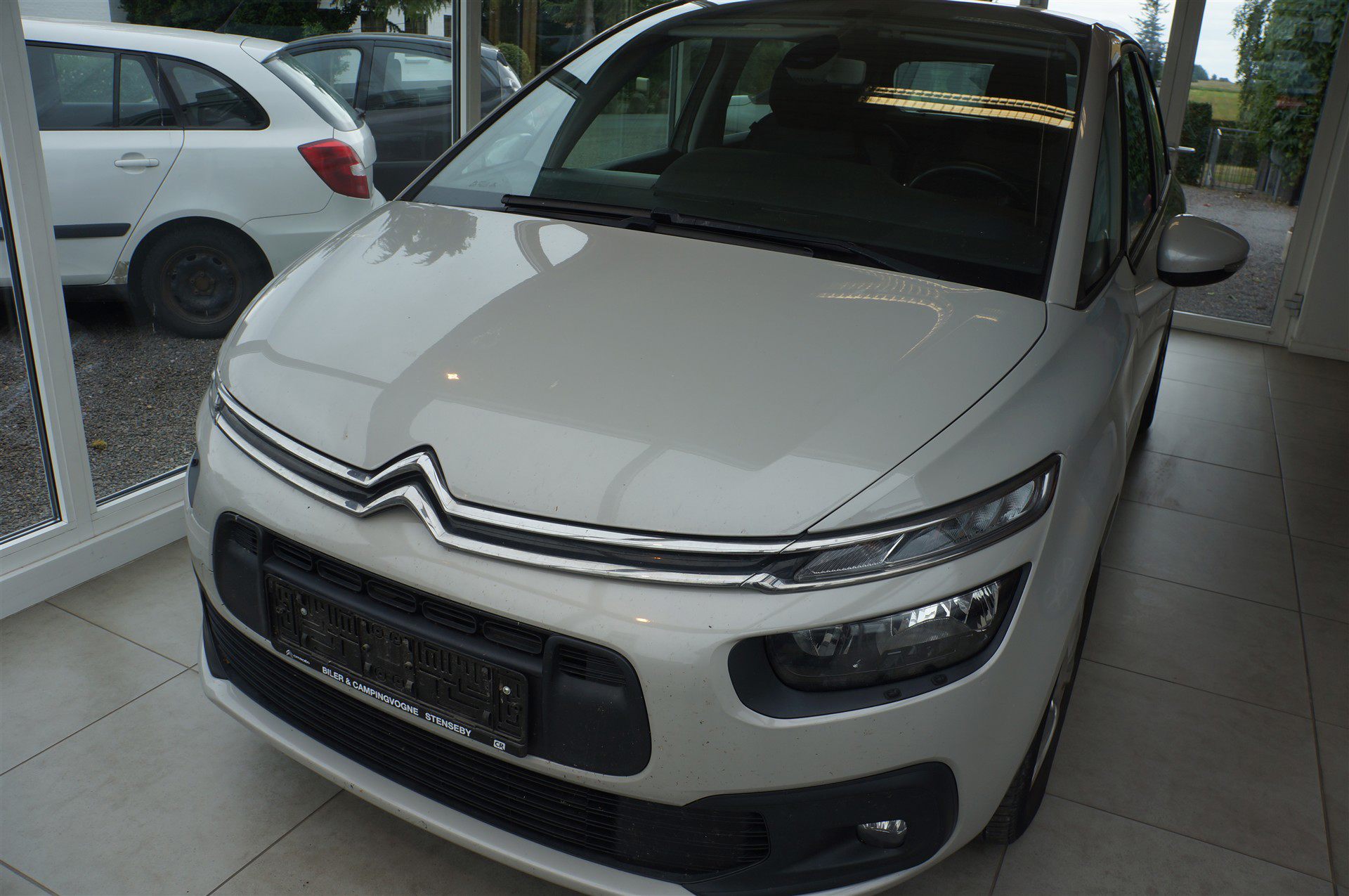 Billede af Citroën C4 SpaceTourer 1,5 Blue HDi Platinum EAT8 130HK 8g Aut.