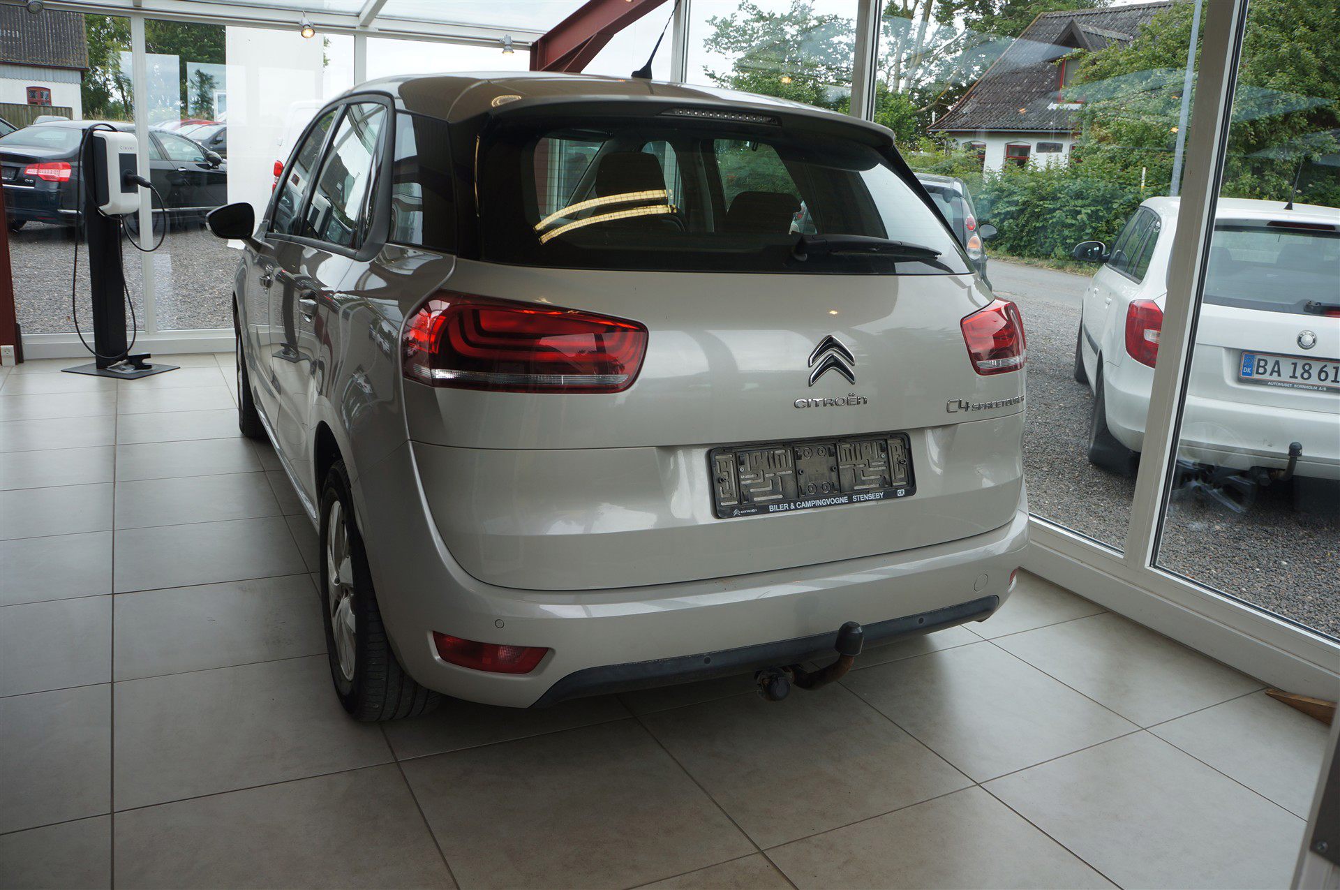 Billede af Citroën C4 SpaceTourer 1,5 Blue HDi Platinum EAT8 130HK 8g Aut.