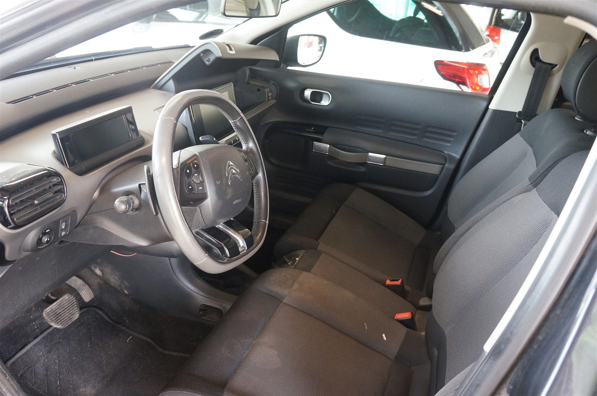 Billede af Citroën C4 Cactus 1,6 Blue HDi Feel ETG6 start/stop 100HK 5d 6g Aut.