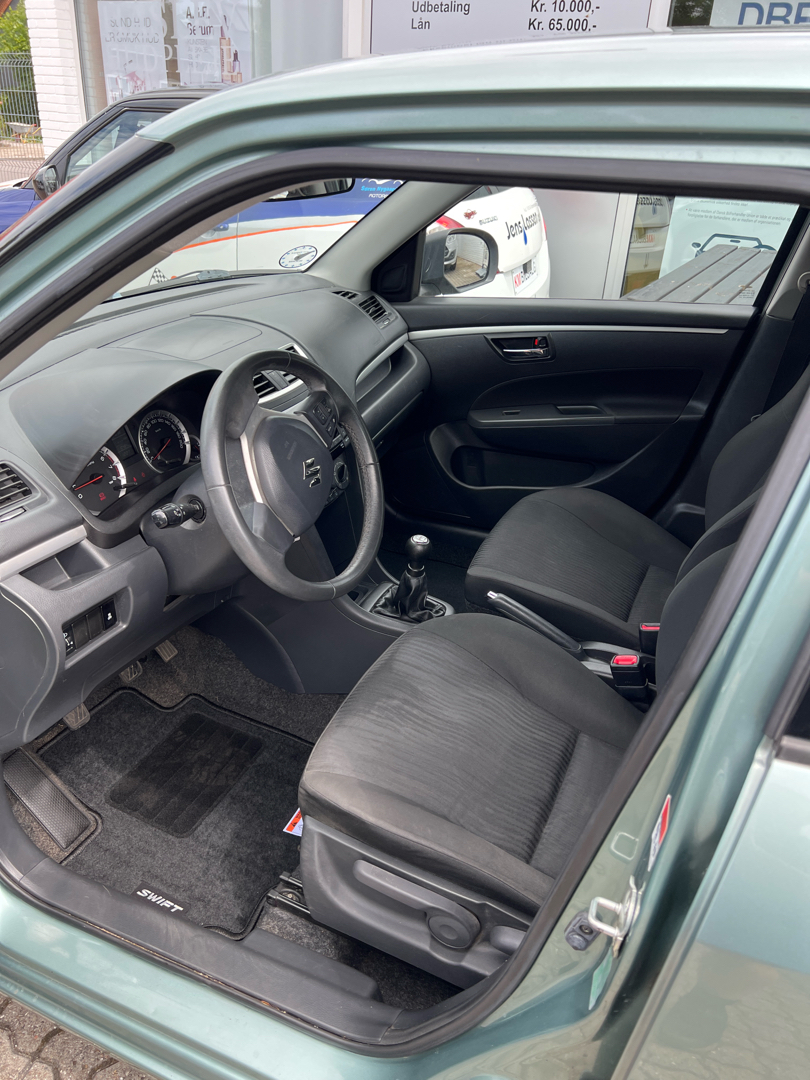 Billede af Suzuki Swift 1,2 16V GL 94HK 5d