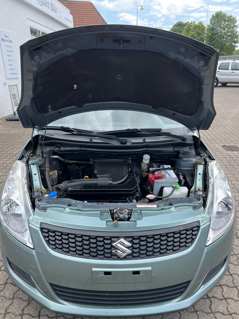 Billede af Suzuki Swift 1,2 16V GL 94HK 5d