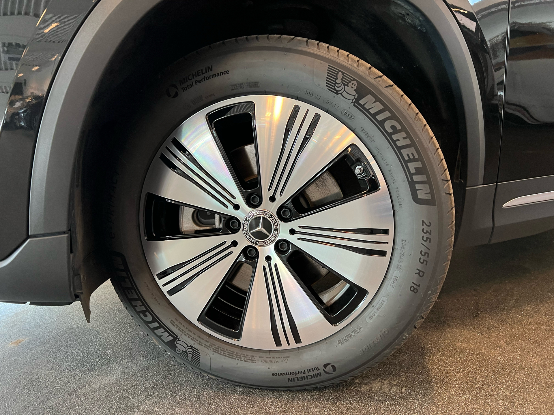 Billede af Mercedes-Benz EQA 300 EL Progressive 4Matic 228HK 5d Aut.