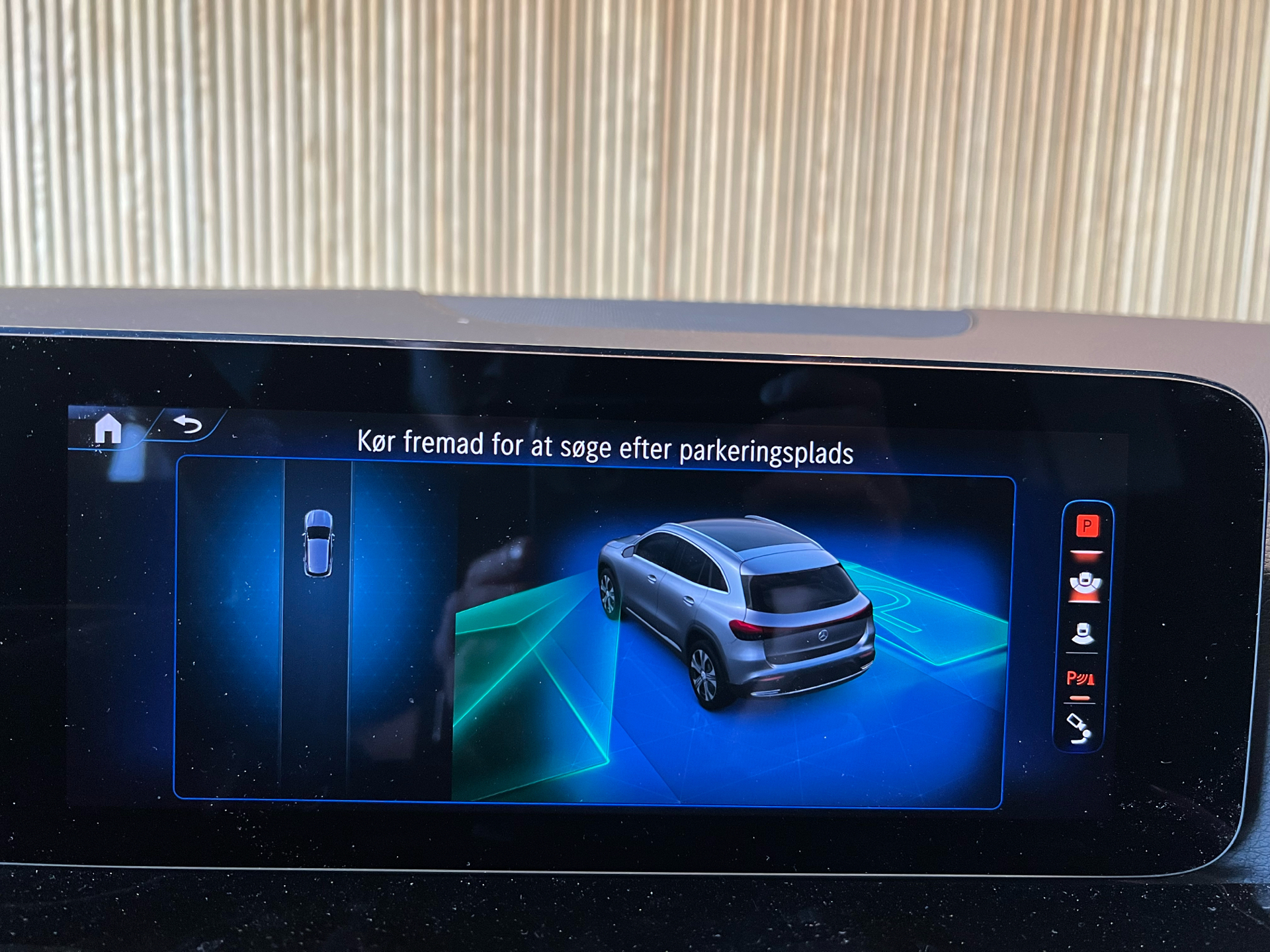 Billede af Mercedes-Benz EQA 300 EL Progressive 4Matic 228HK 5d Aut.
