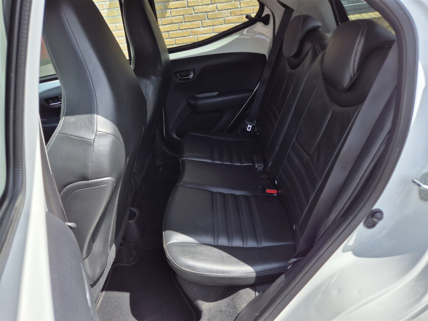 Billede af Toyota Aygo 1,0 VVT-I X-Cellence + Connect 72HK 5d