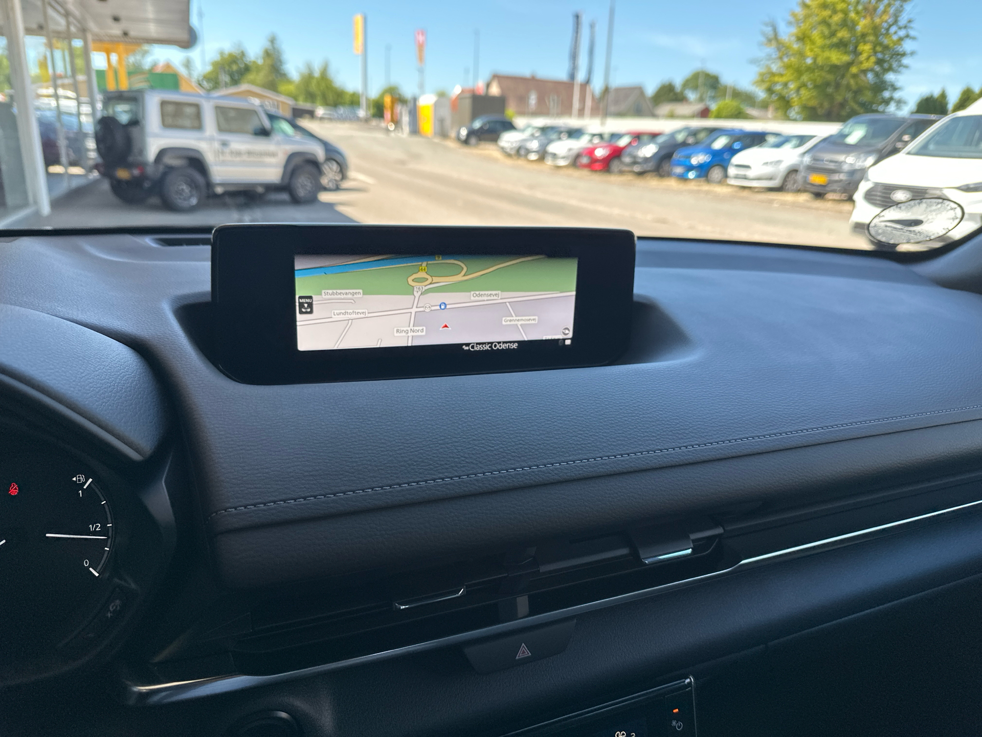 Billede af Mazda MX-30 0,8 e-Skyactiv R-EV  Plugin-hybrid Exclusive-Line 170HK 5d Trinl. Gear
