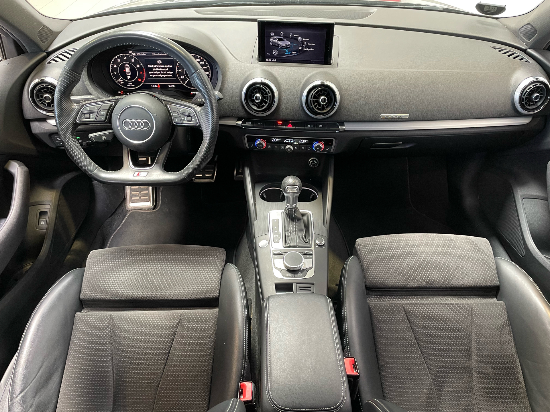 Billede af Audi A3 Sportback 1,4 E-tron  Plugin-hybrid S Tronic 204HK 5d 6g Aut.