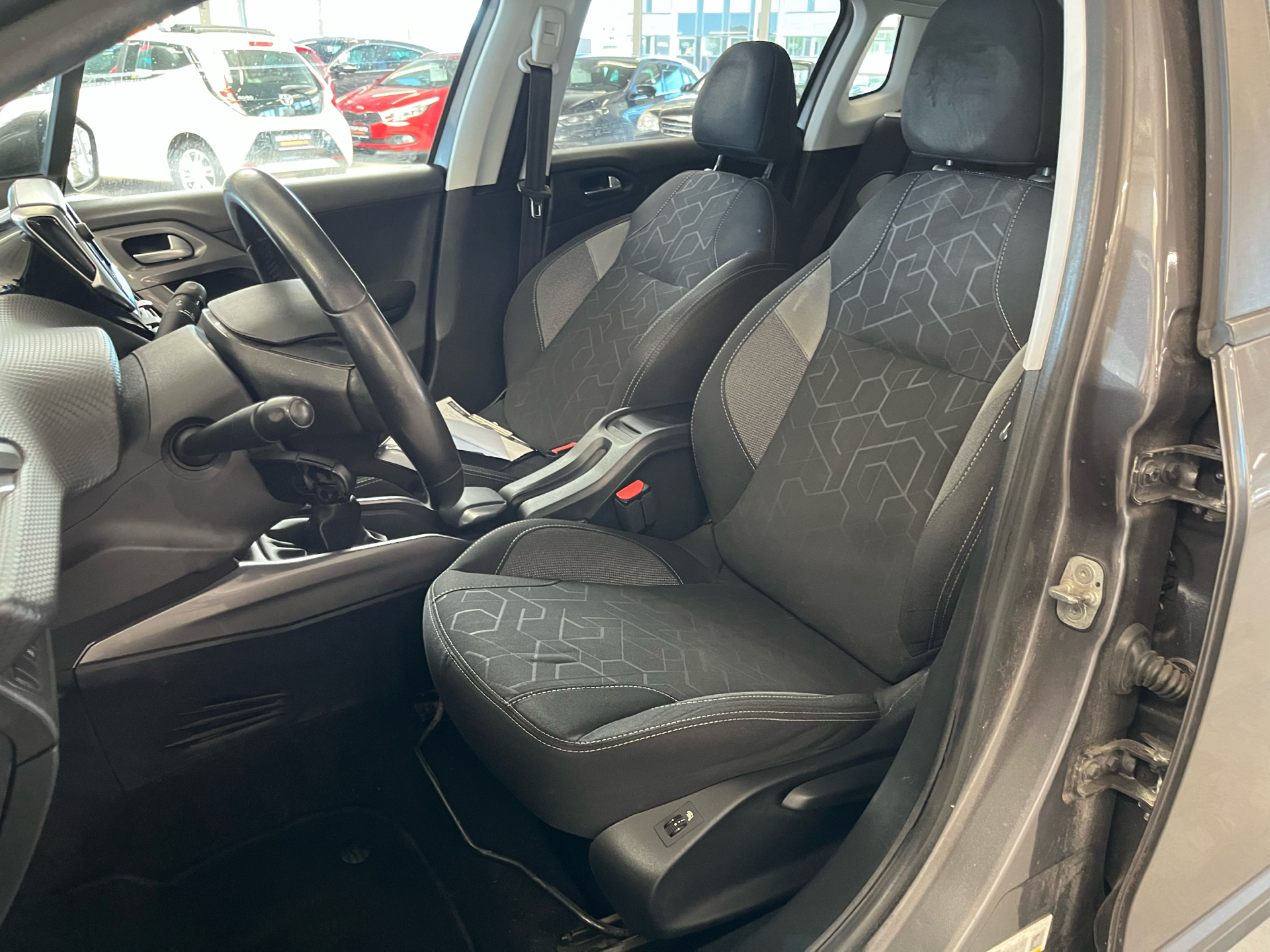 Billede af Peugeot 2008 1,6 BlueHDi Chili 100HK