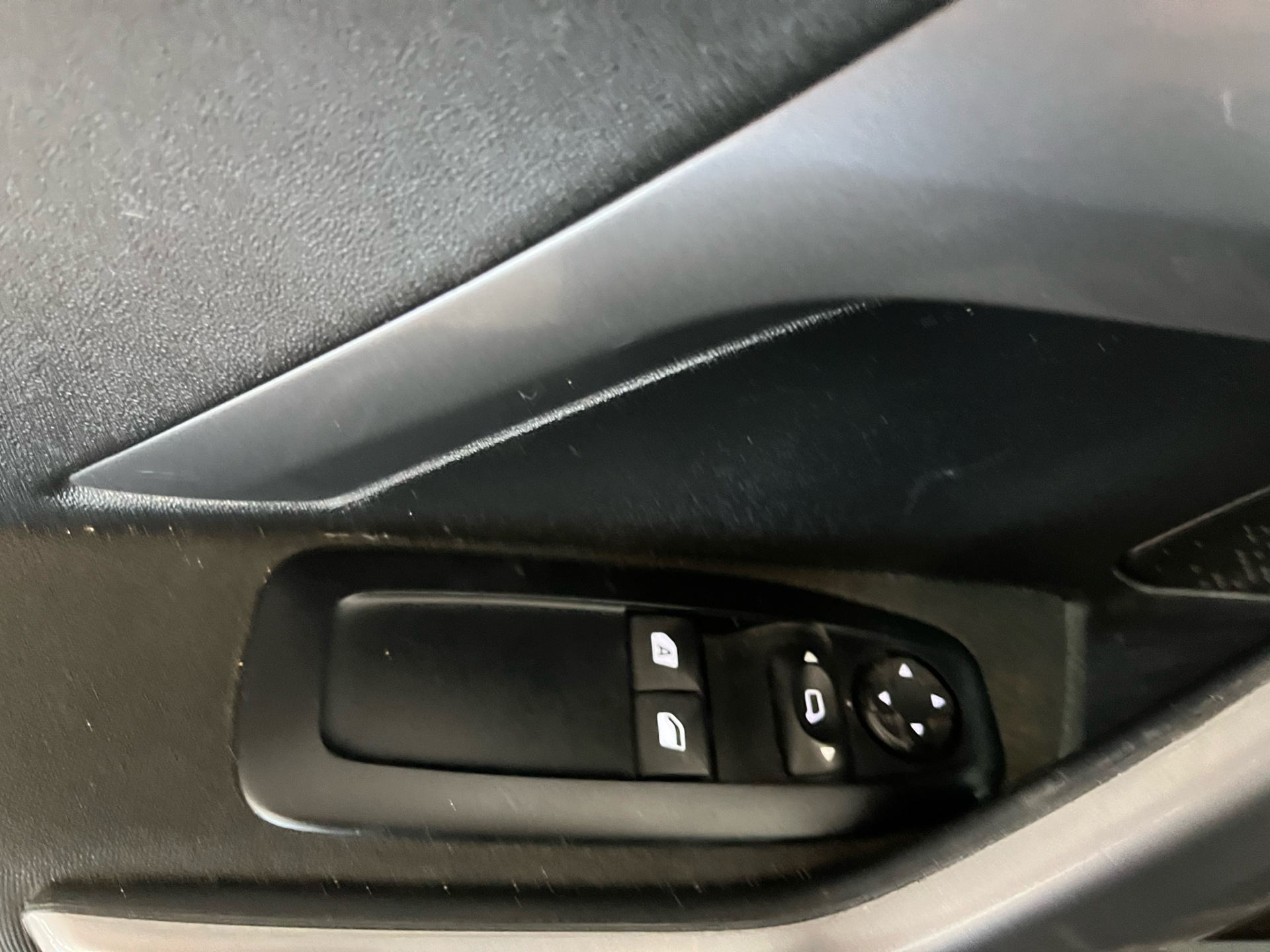 Billede af Peugeot 2008 1,6 BlueHDi Chili 100HK