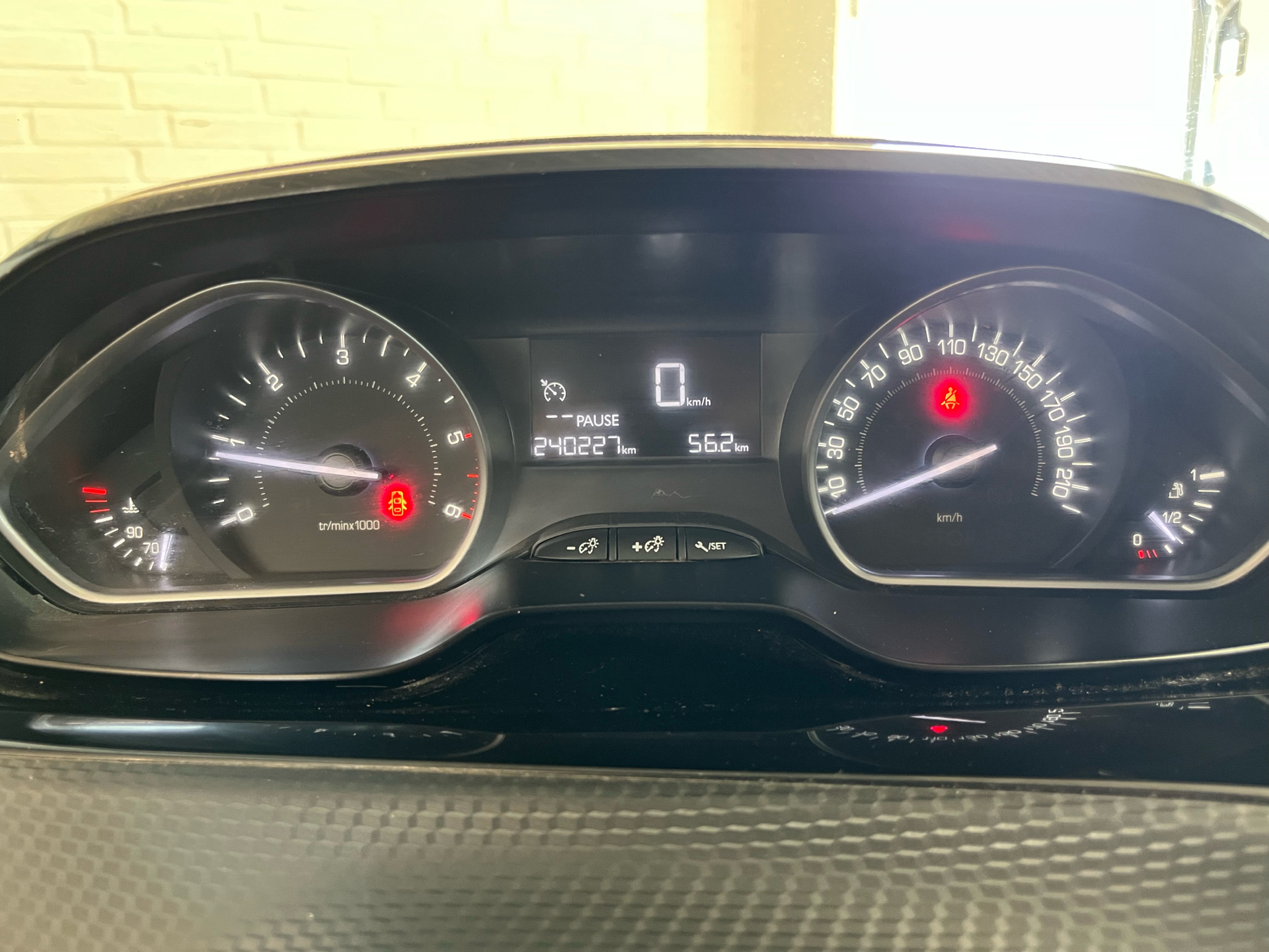 Billede af Peugeot 2008 1,6 BlueHDi Chili 100HK