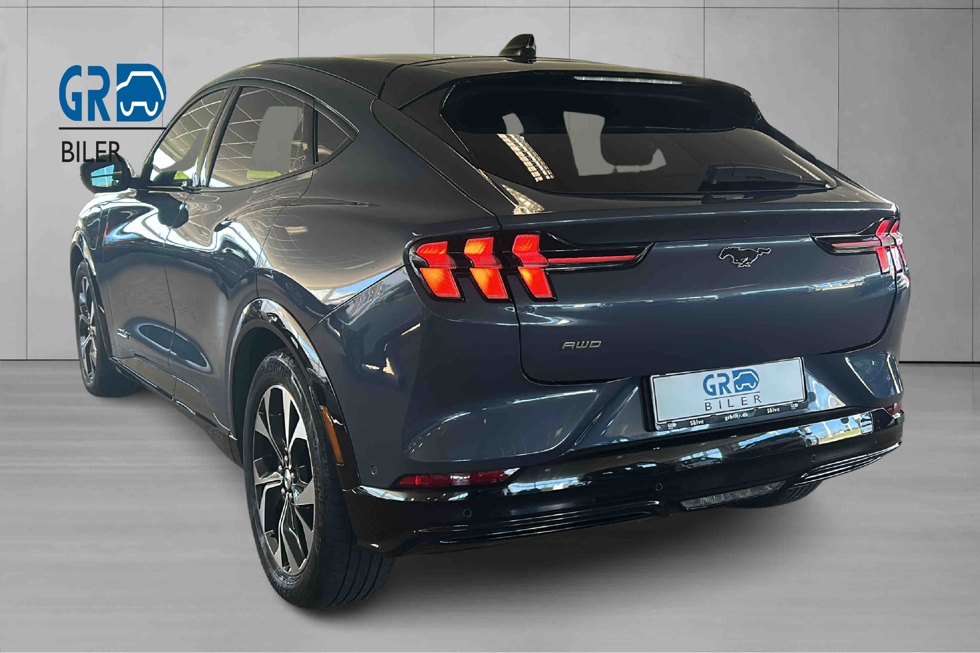 Billede af Ford Mustang Mach-E EL UR AWD 351HK 5d Trinl. Gear