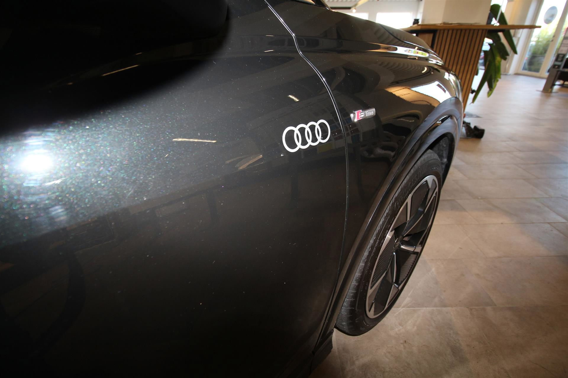 Billede af Audi Q4 Sportback 55 E-tron Attitude Quattro 340HK 5d Aut.