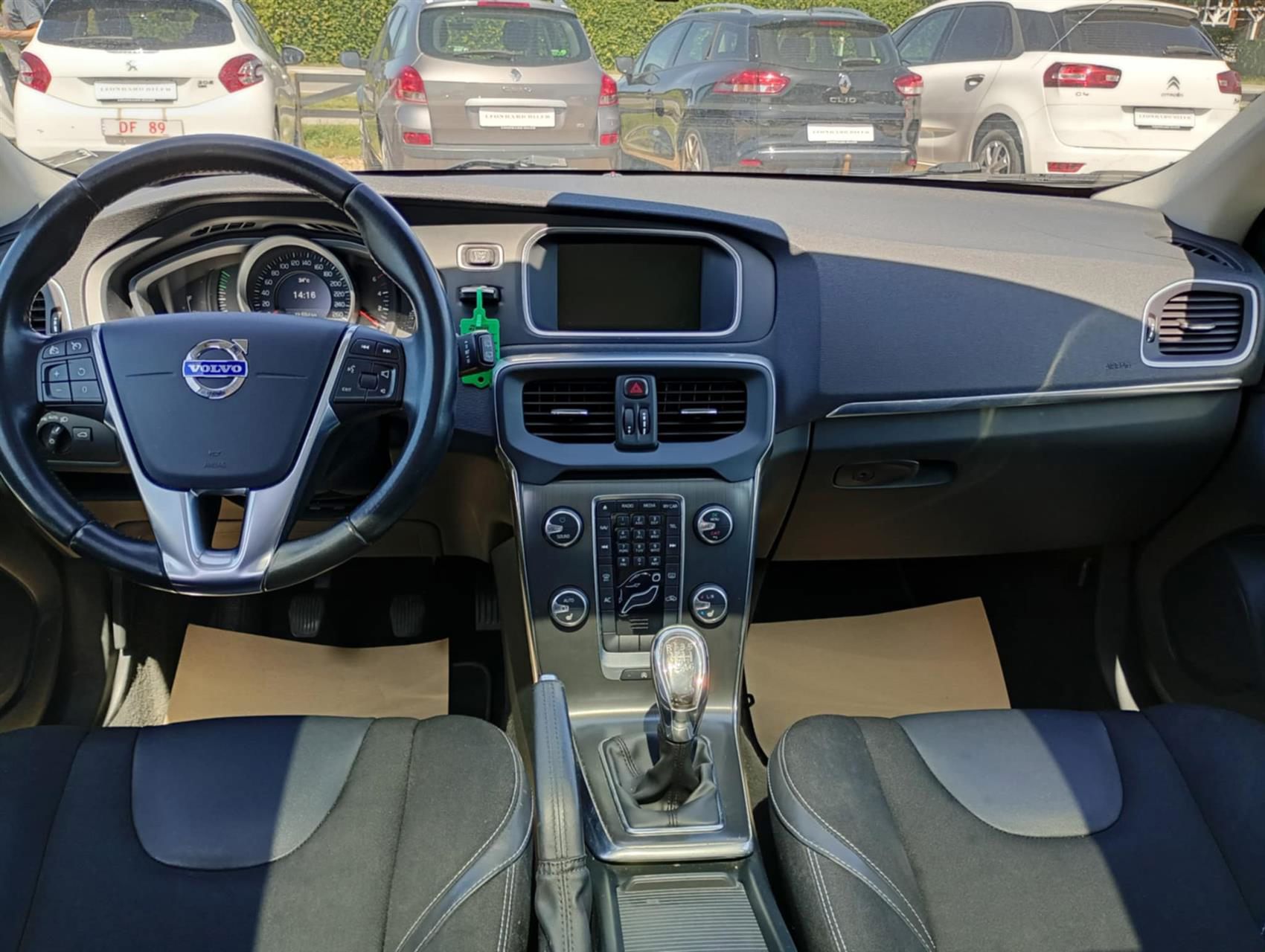 Billede af Volvo V40 1,6 D2 Momentum 115HK 5d 6g