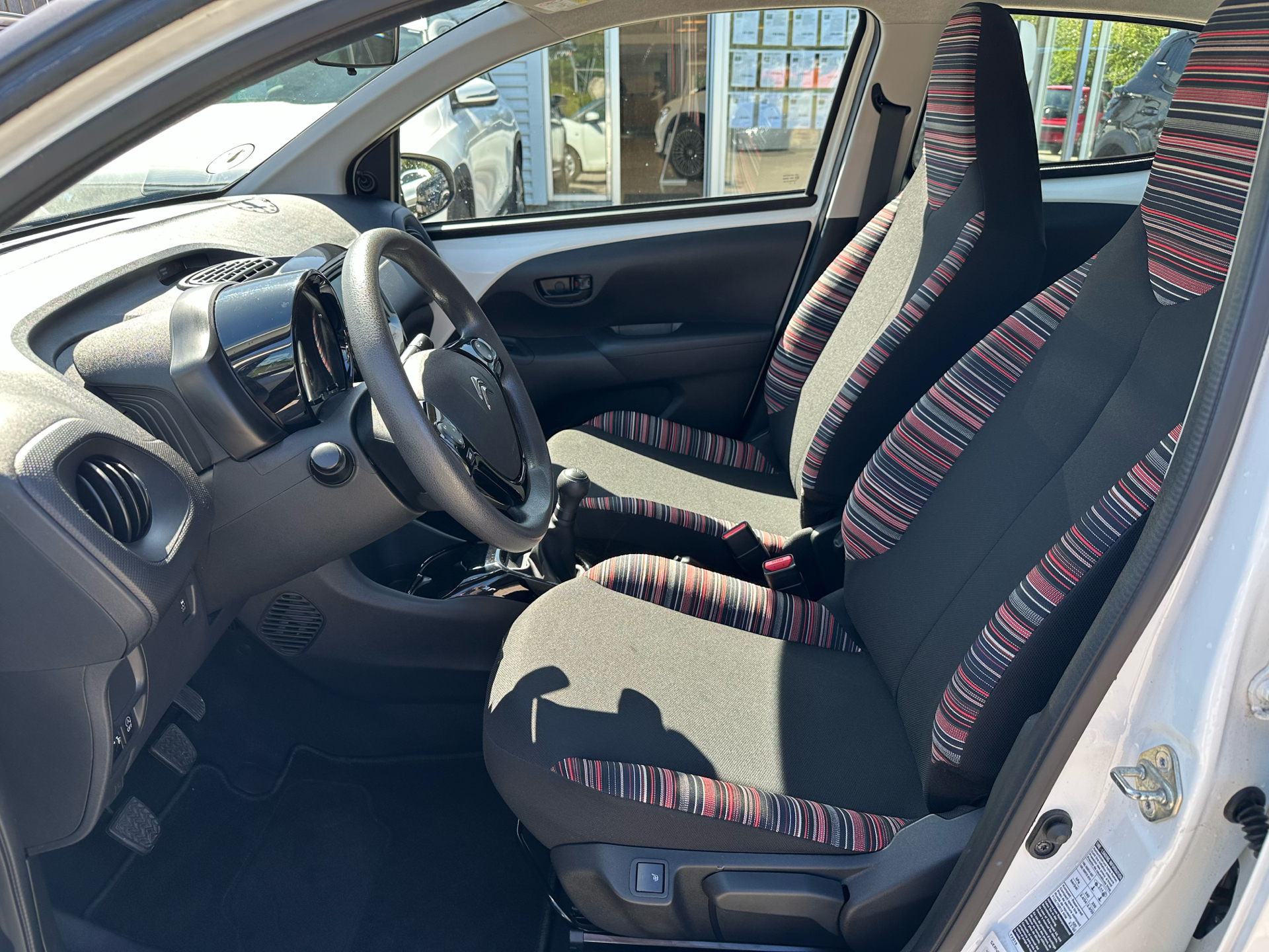 Billede af Citroën C1 1,0 VTi Shine 72HK 5d