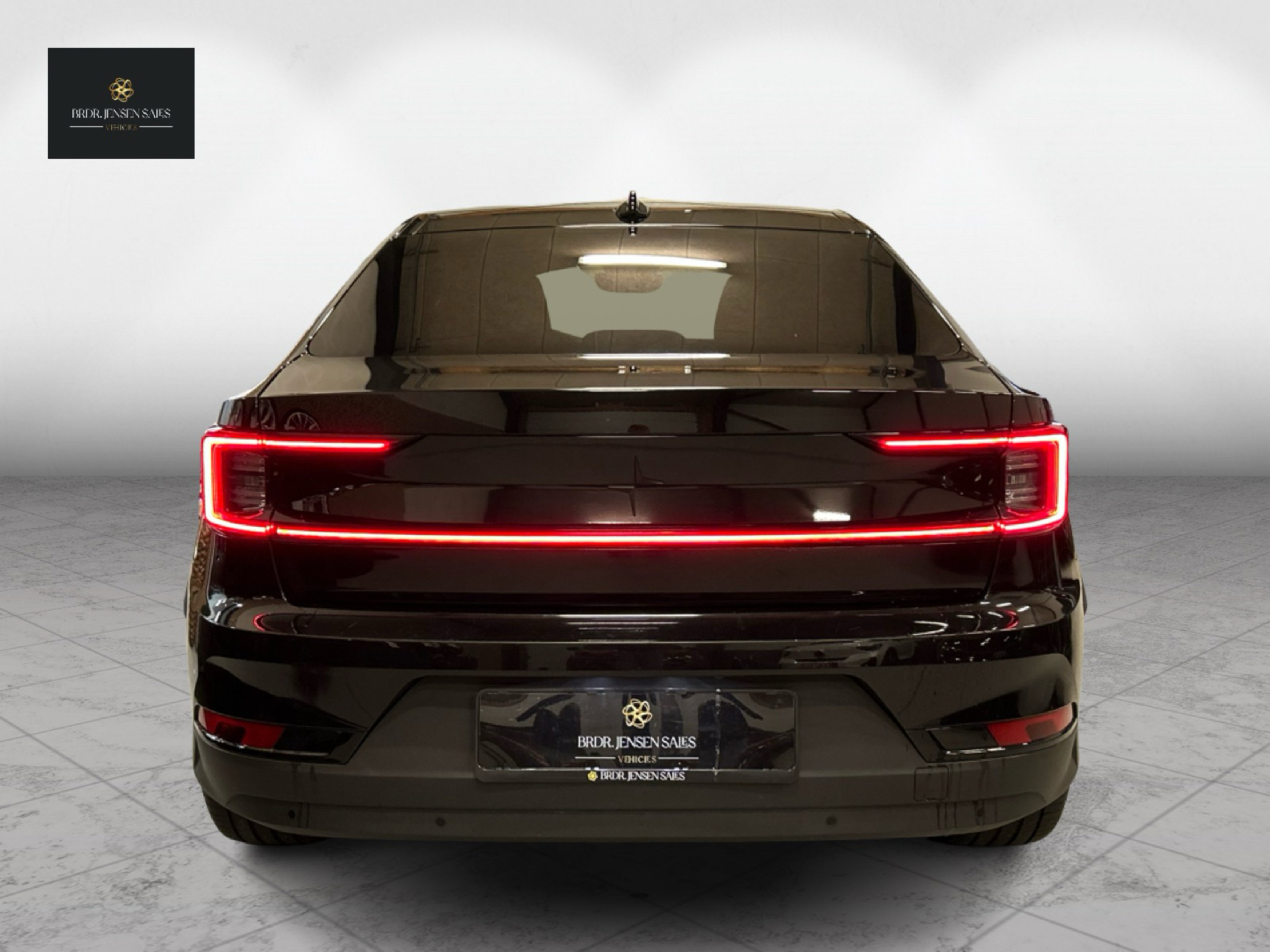 Billede af Polestar 2 EL Long range Single motor 231HK 5d Aut.