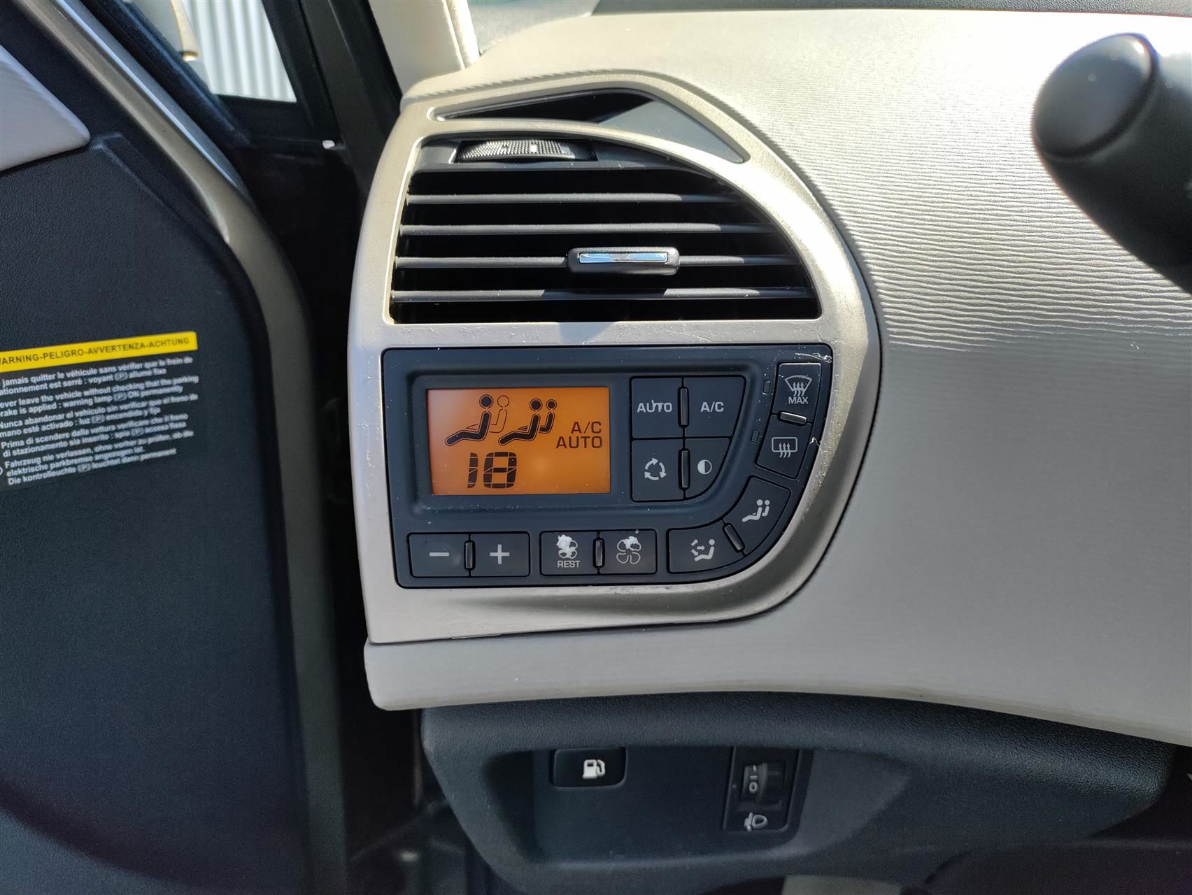 Billede af Citroën C4 Picasso 1,6 HDI VTR Plus 110HK
