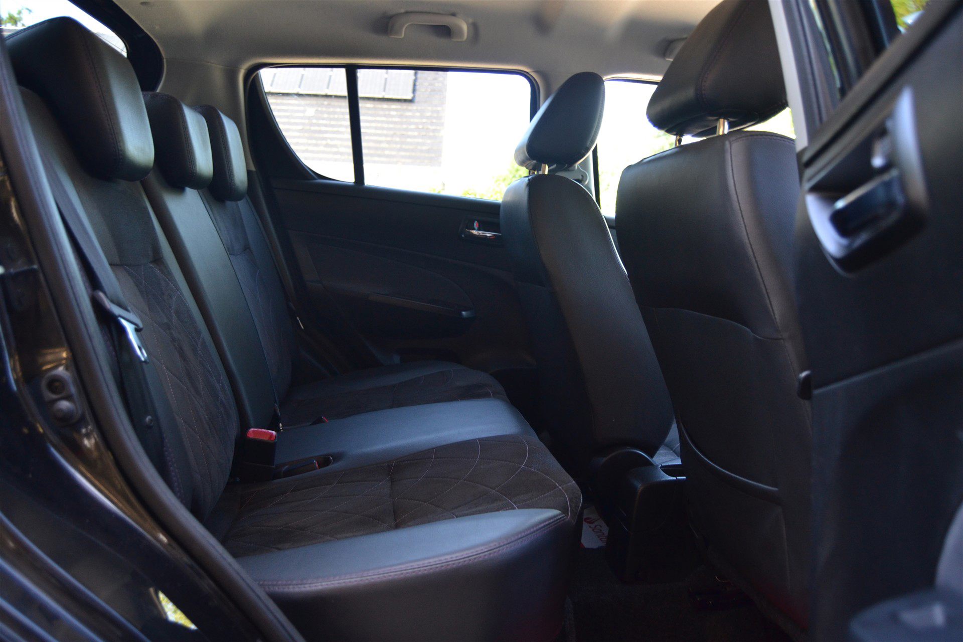 Billede af Suzuki Swift 1,2 16V Style Edition 90HK 5d