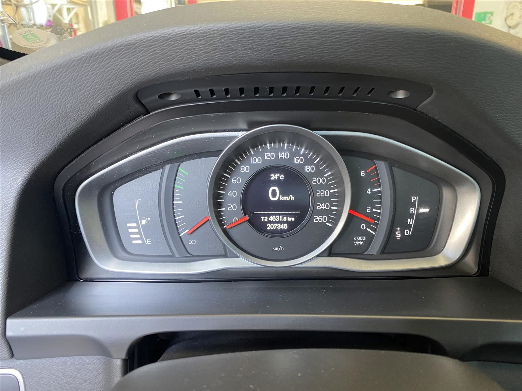Billede af Volvo V60 2,0 D2 Momentum 120HK Stc 6g Aut.