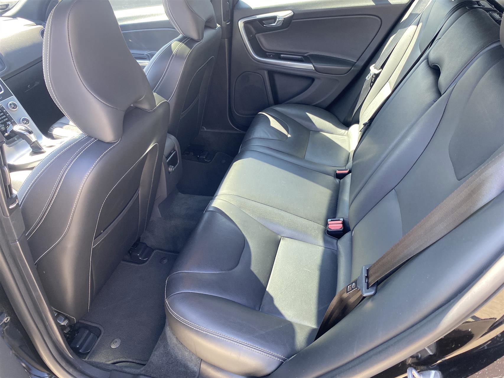Billede af Volvo V60 2,0 D2 Momentum 120HK Stc 6g Aut.