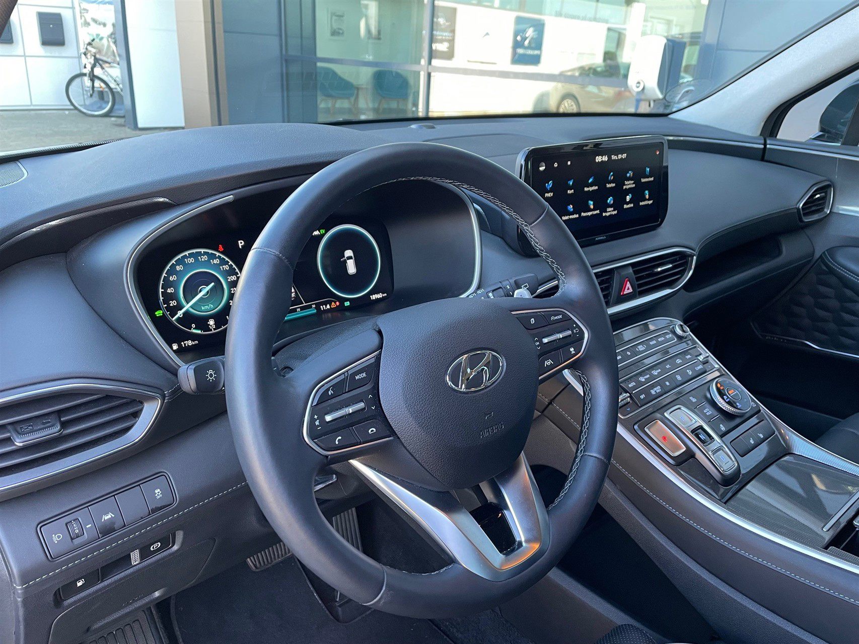 Billede af Hyundai Santa Fe 1,6 T-GDI  Plugin-hybrid Essential 4WD 265HK 5d 6g Aut.