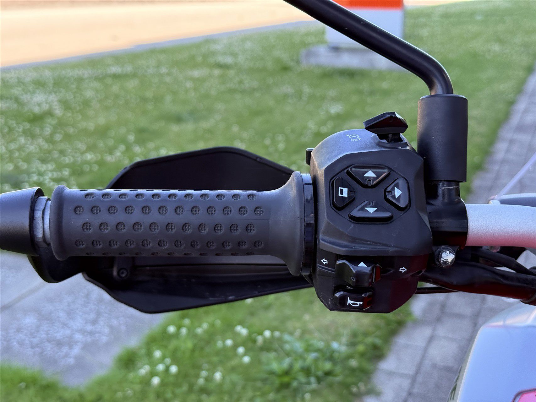Billede af Aprilia Tuareg 660 